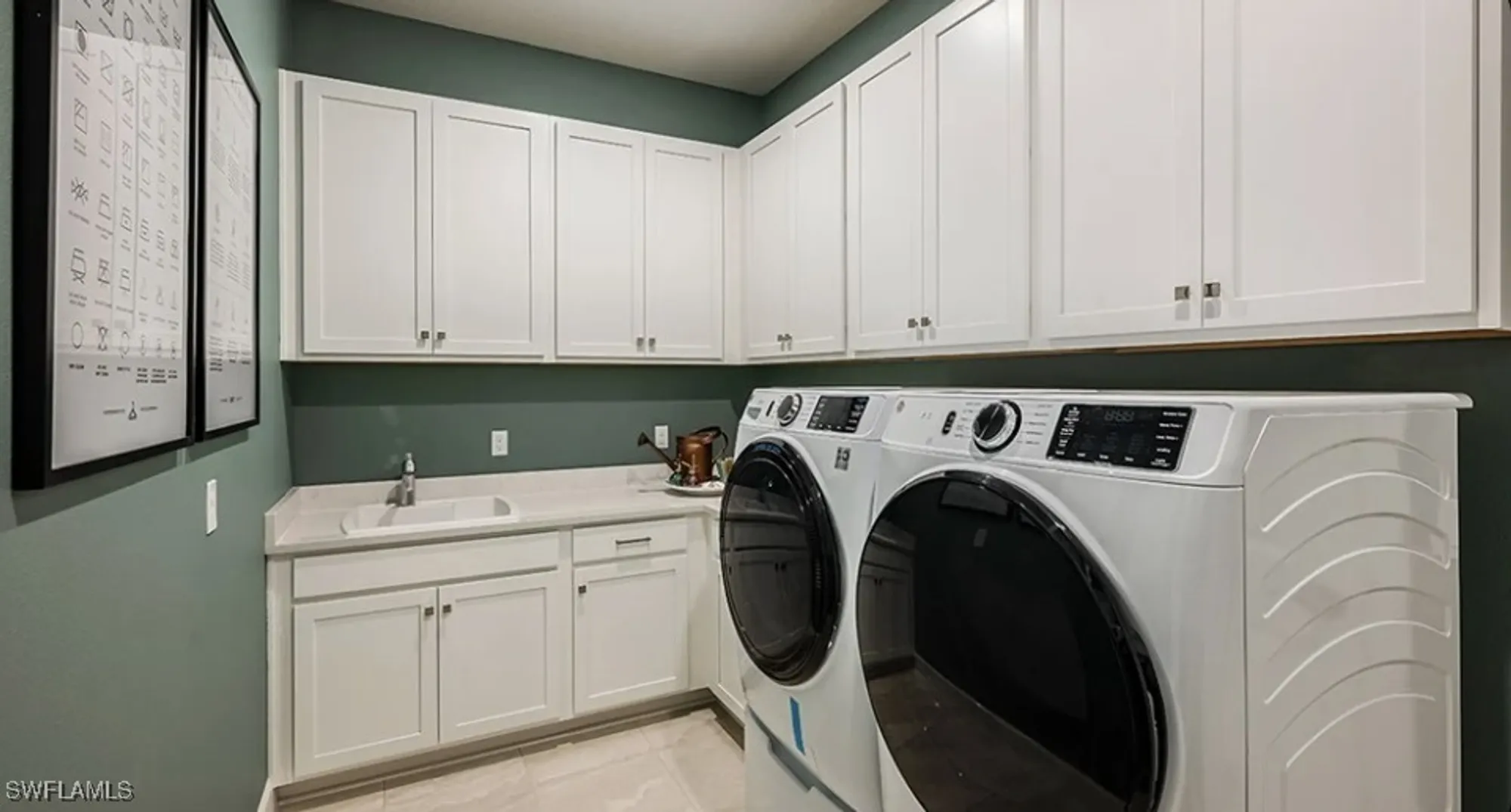 Property Slideshow image 19 of 36 | 18118 terracina dr, Fort Myers, FL, 33913