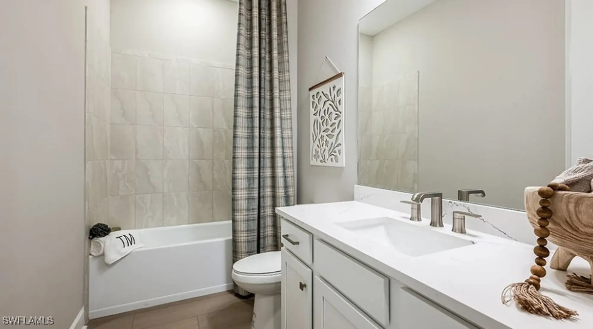 Property Slideshow image 21 of 36 | 18118 terracina dr, Fort Myers, FL, 33913