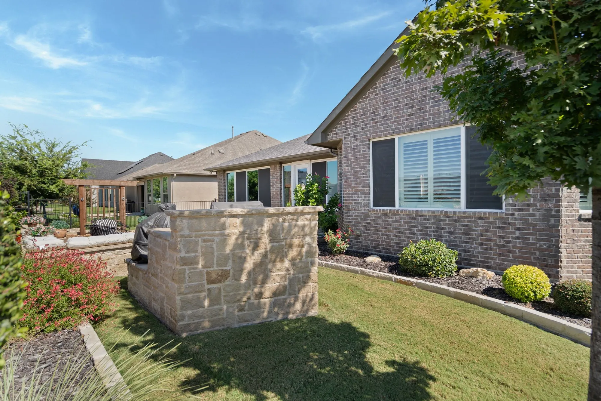 Property Slideshow image 29 of 32 | 9720 silver rock way, Denton, TX, 76207