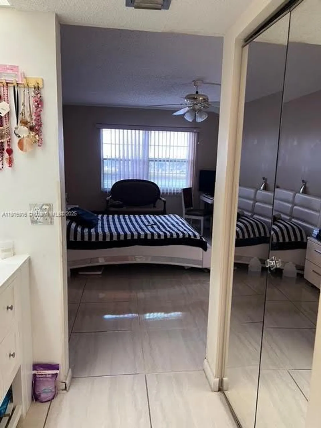 Property Slideshow image 7 of 38 | 13001 sw 11th ct apt 303a, Pembroke Pines, FL, 33027