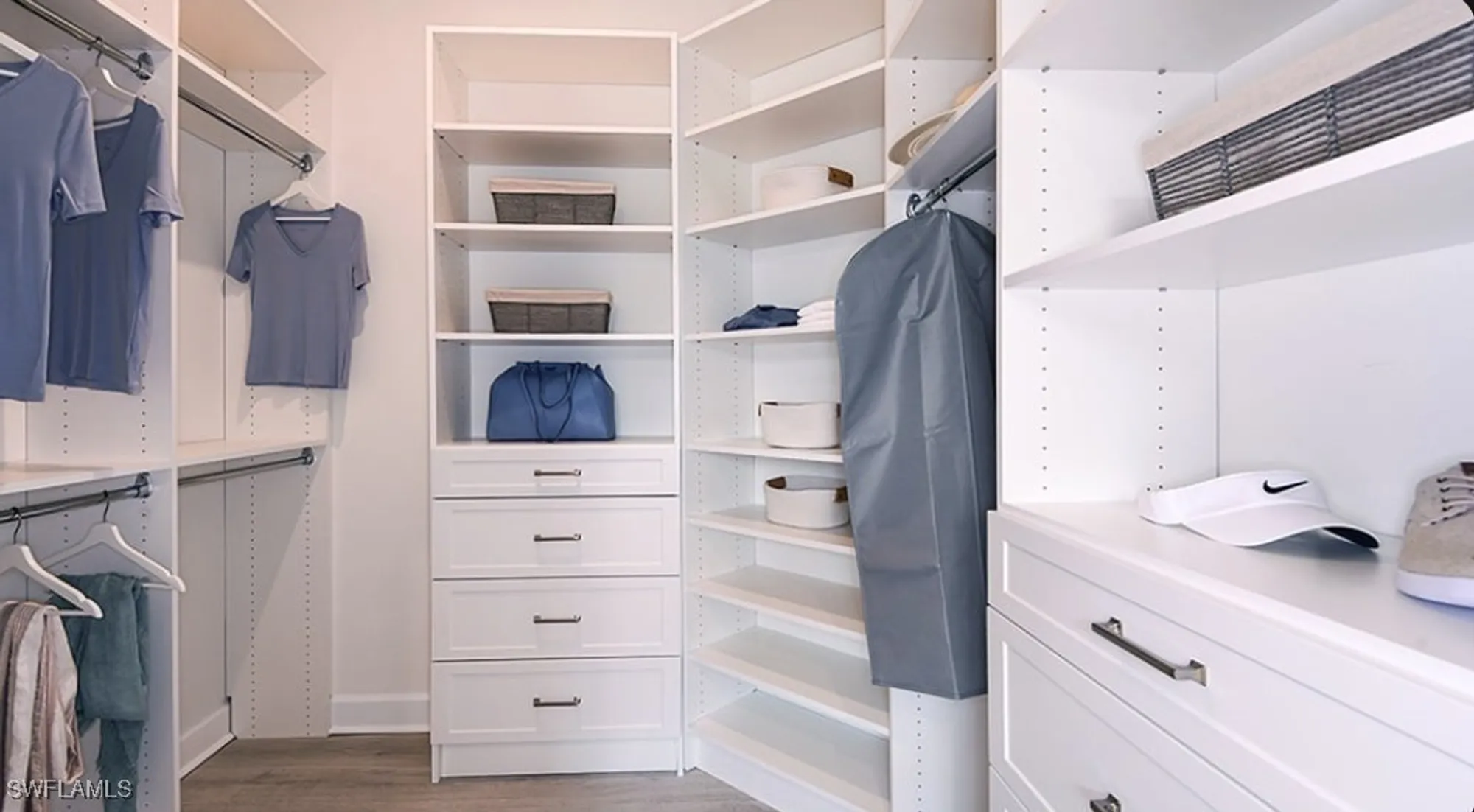 Property Slideshow image 13 of 34 | 12701 terracina dr, Fort Myers, FL, 33913