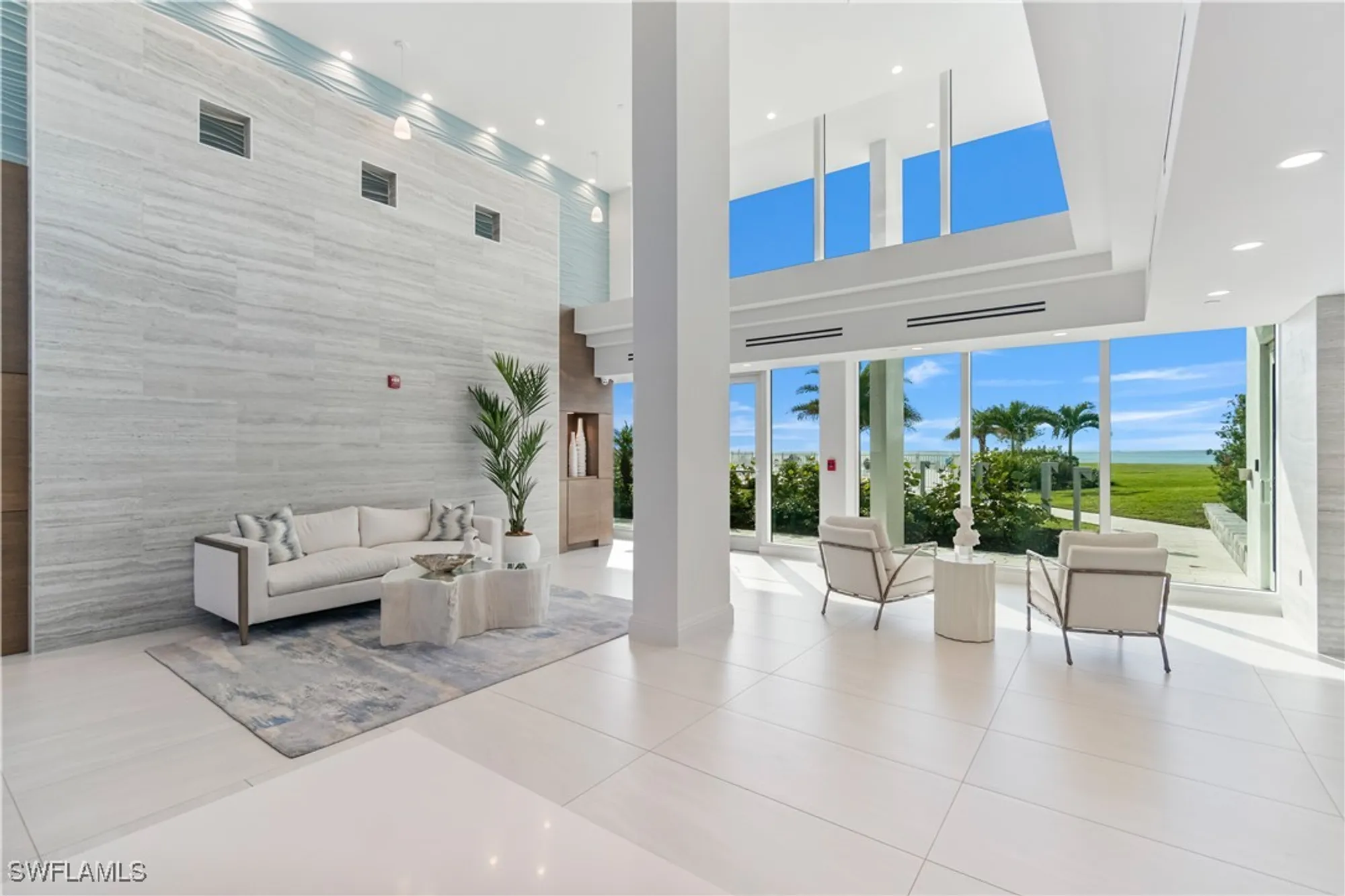 Property Slideshow image 14 of 24 | 3443 gulf shore blvd 812, Naples, FL, 34103