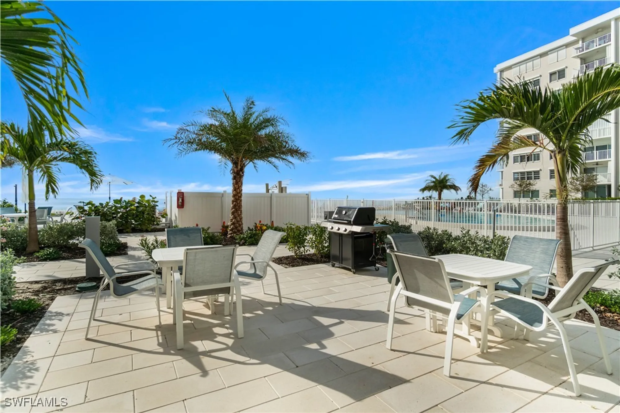 Property Slideshow image 21 of 24 | 3443 gulf shore blvd 812, Naples, FL, 34103