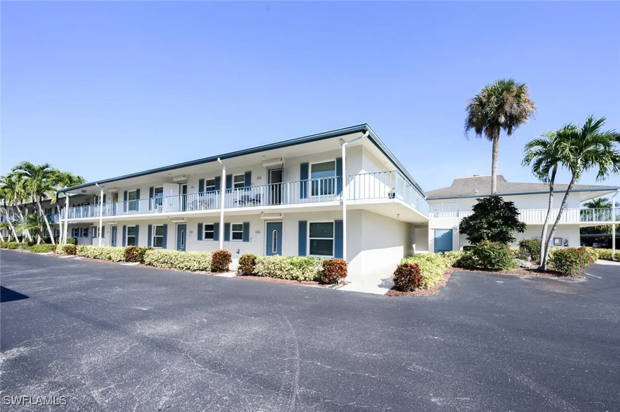 Property Slideshow image 1 of 28 | 325 charlemagne blvd b201, Naples, FL, 34112