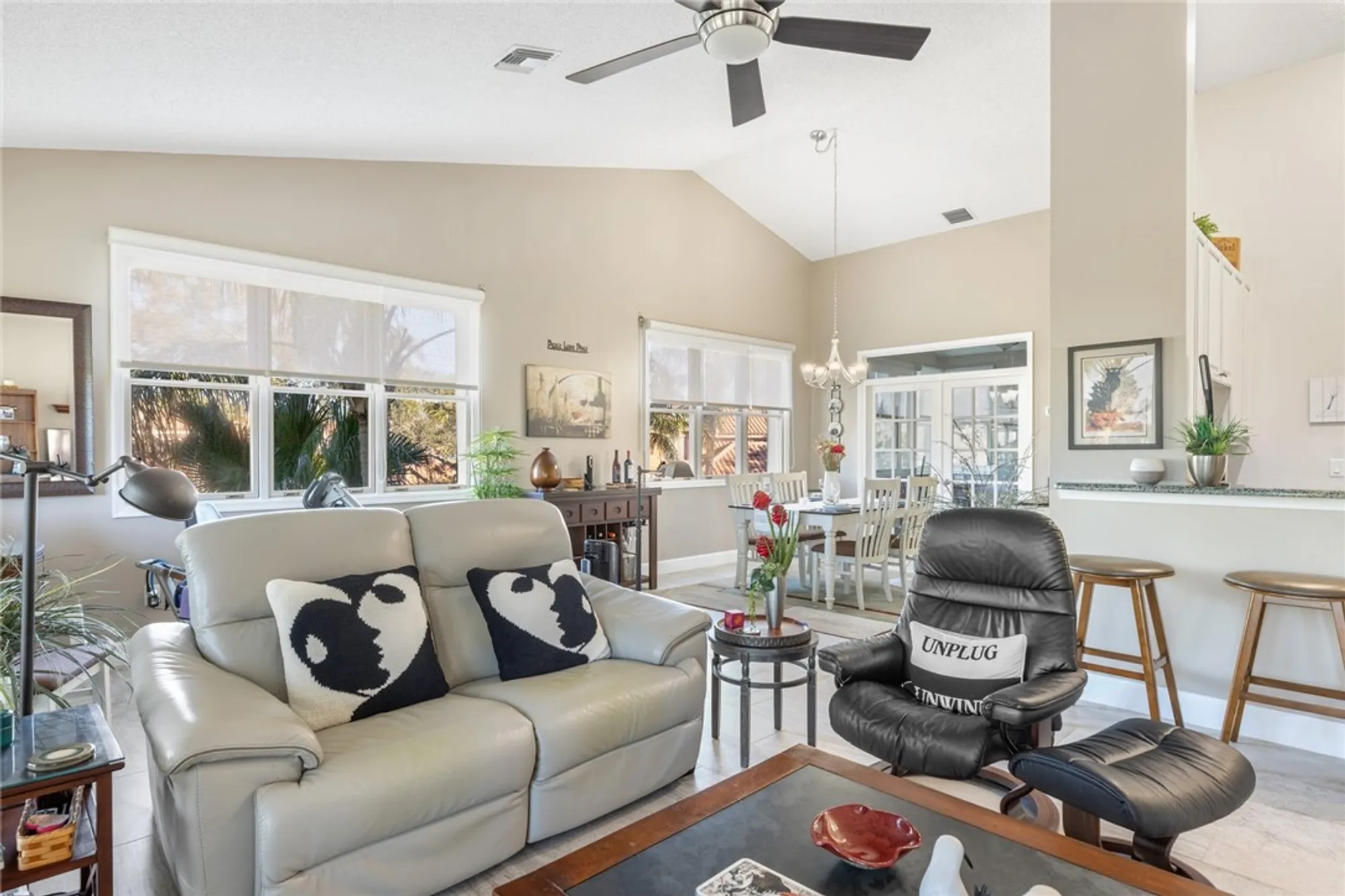 Property Slideshow image 13 of 35 | 4877 n newport island dr # 14d, Vero Beach, FL, 32967