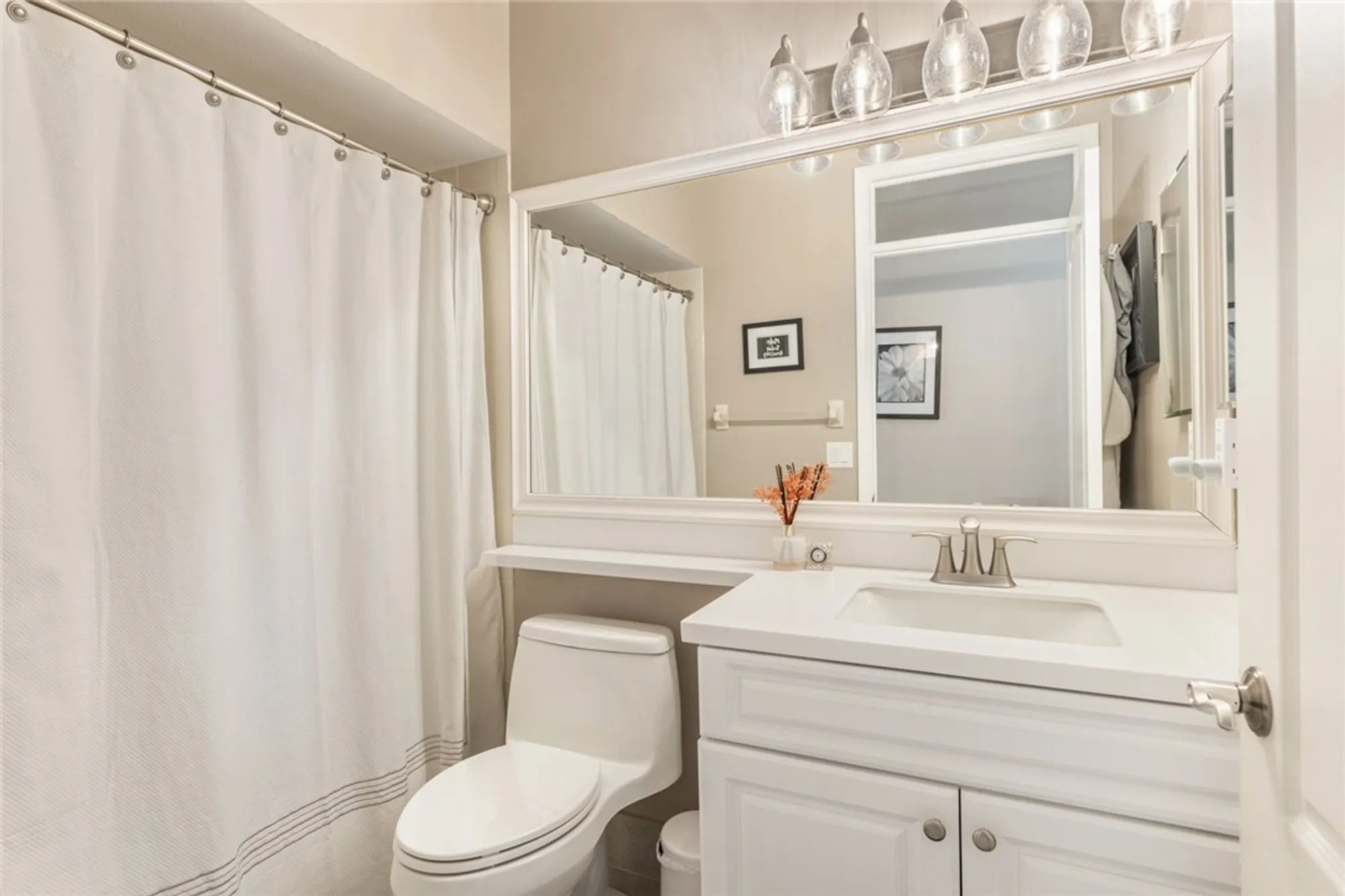 Property Slideshow image 22 of 35 | 4877 n newport island dr # 14d, Vero Beach, FL, 32967