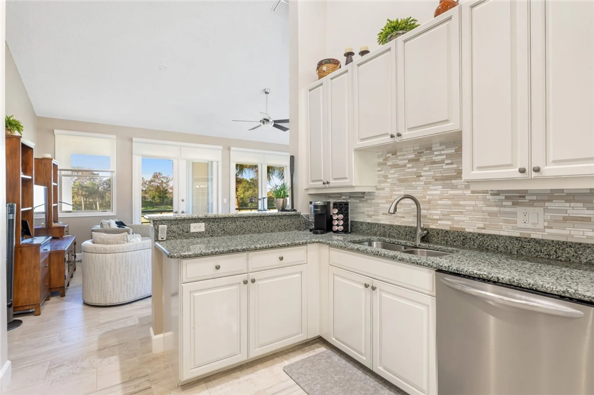 Property Slideshow image 8 of 35 | 4877 n newport island dr # 14d, Vero Beach, FL, 32967