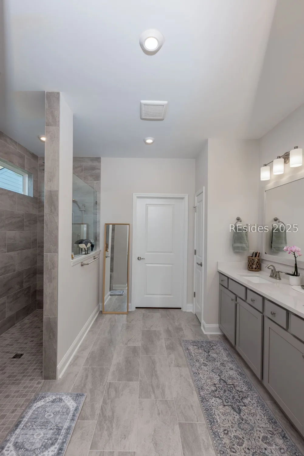 Property Slideshow image 8 of 20 | 543 wiry green leaf ln, Ridgeland, SC, 29936