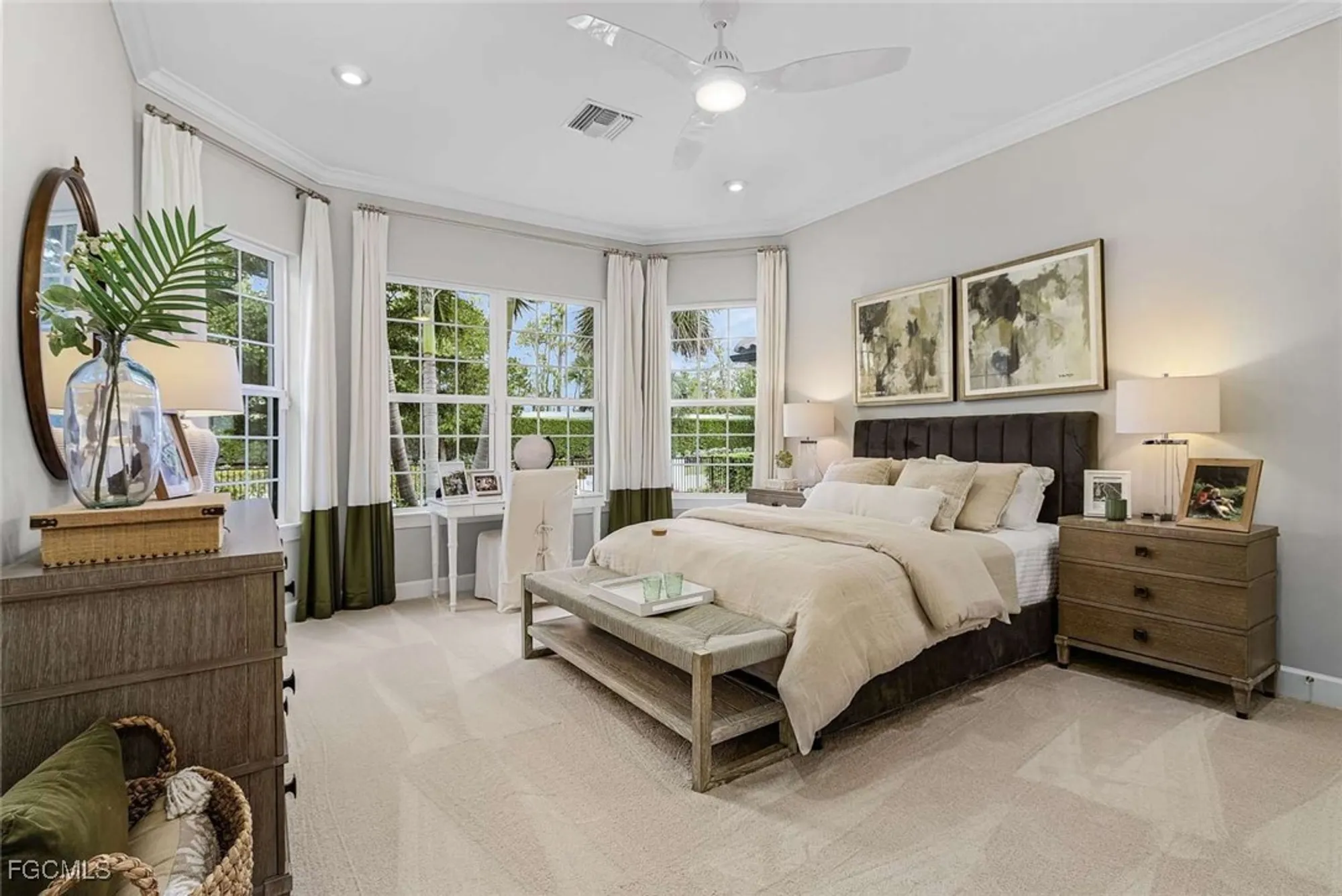 Property Slideshow image 12 of 36 | 11591 venetian lagoon dr, Fort Myers, FL, 33913
