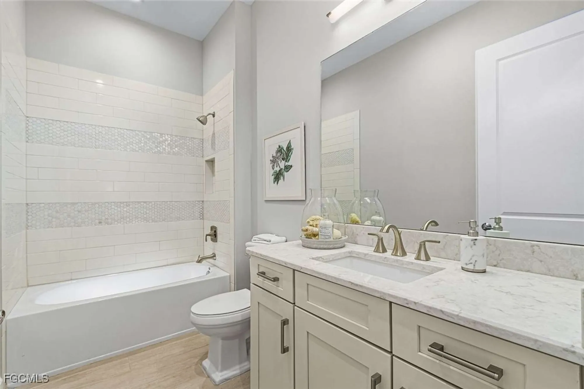 Property Slideshow image 21 of 36 | 11591 venetian lagoon dr, Fort Myers, FL, 33913