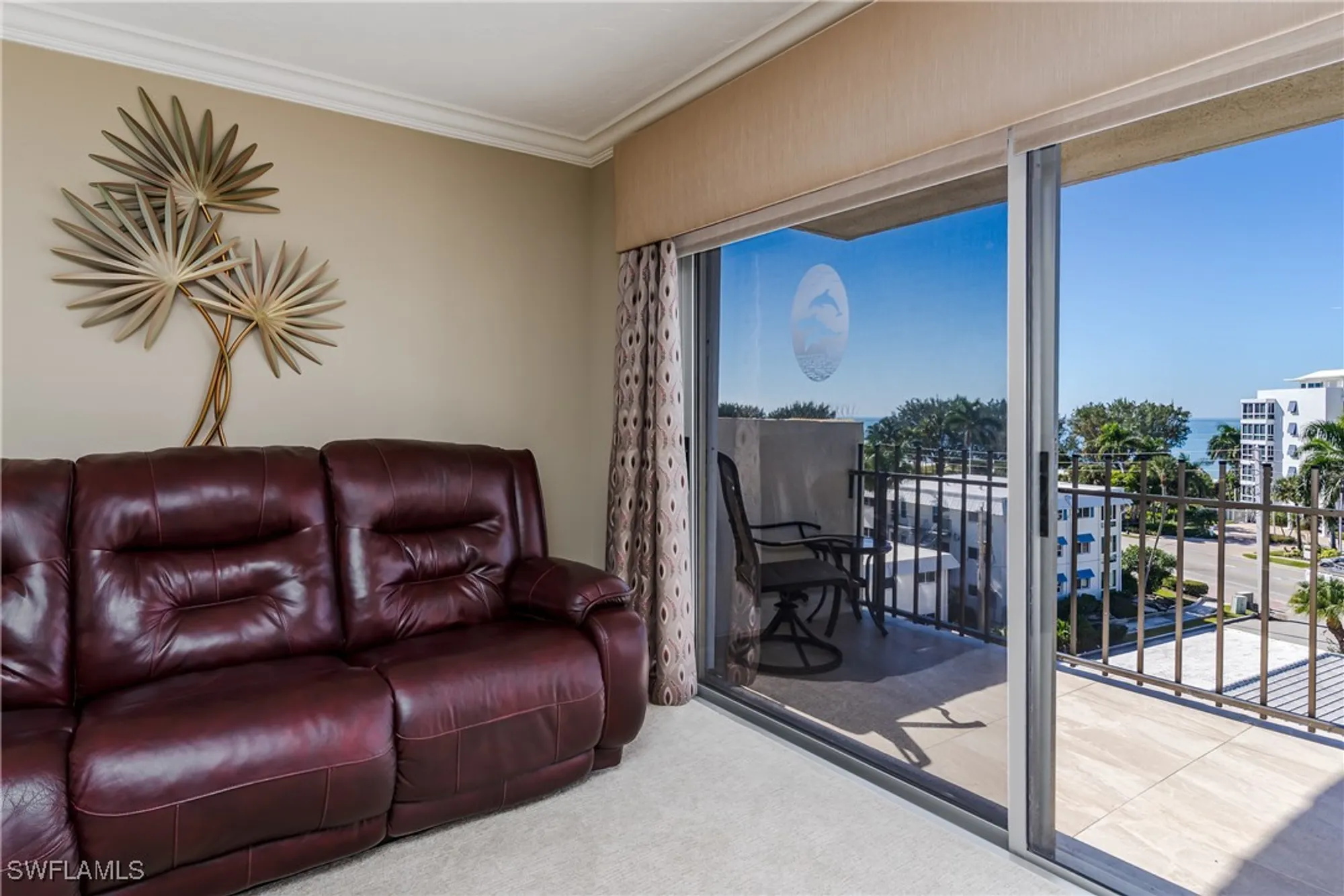 Property Slideshow image 17 of 50 | 2150 gulf shore blvd 609, Naples, FL, 34102