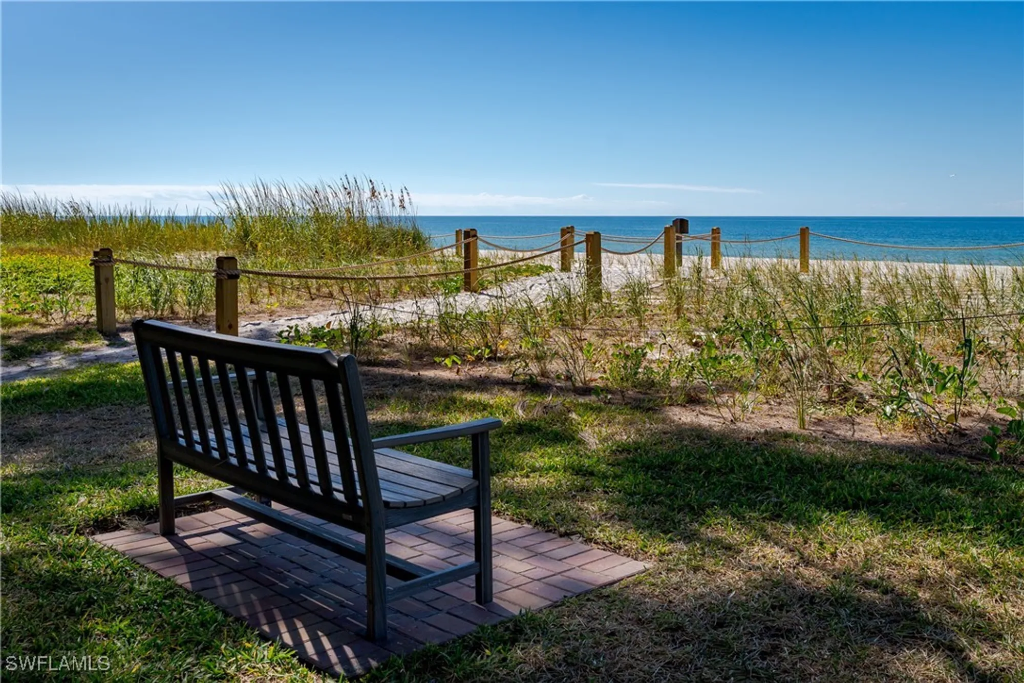 Property Slideshow image 36 of 50 | 2150 gulf shore blvd 609, Naples, FL, 34102