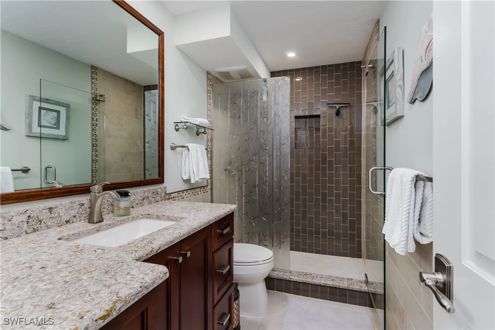 Property Slideshow image 30 of 50 | 2150 gulf shore blvd 609, Naples, FL, 34102