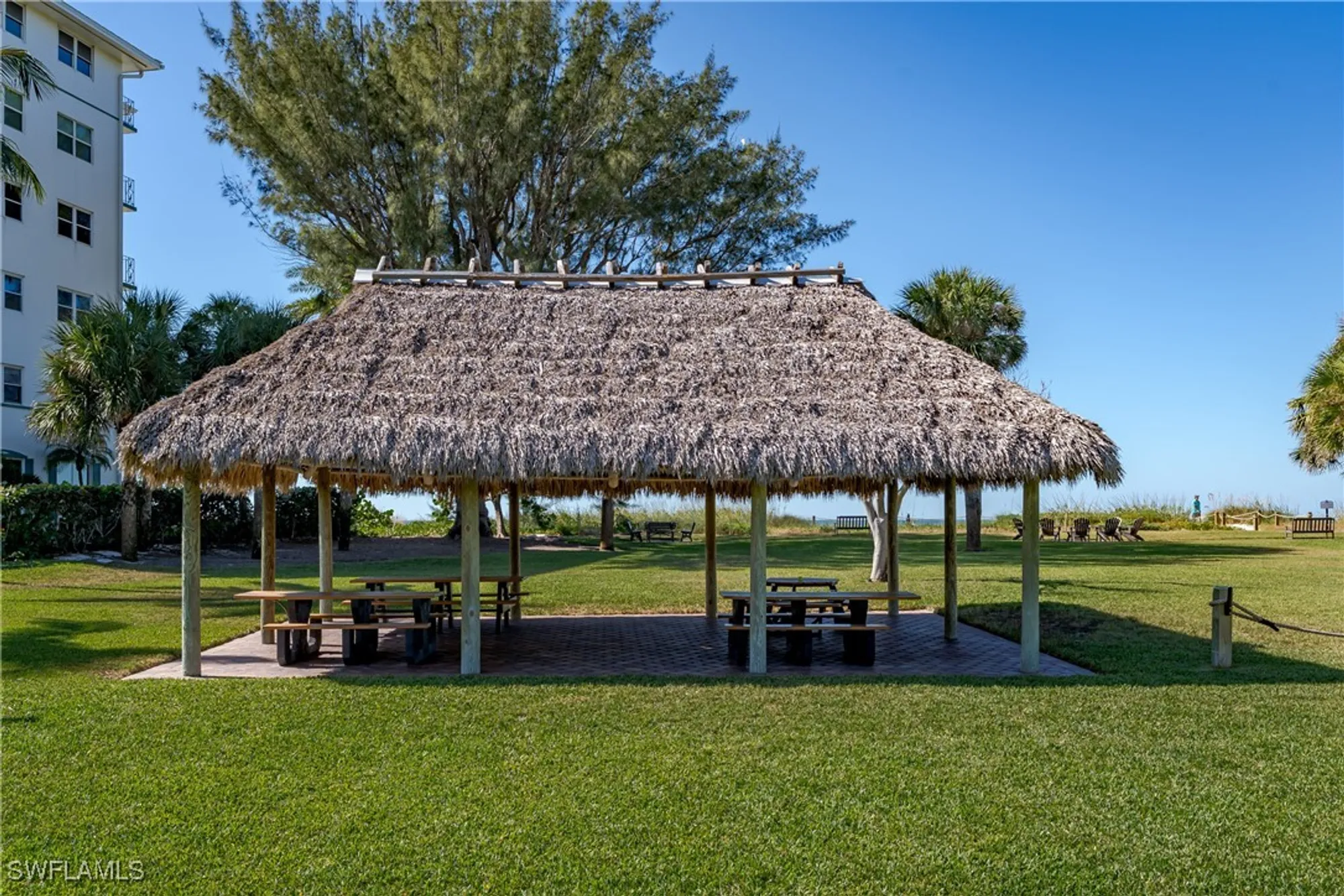 Property Slideshow image 40 of 50 | 2150 gulf shore blvd 609, Naples, FL, 34102