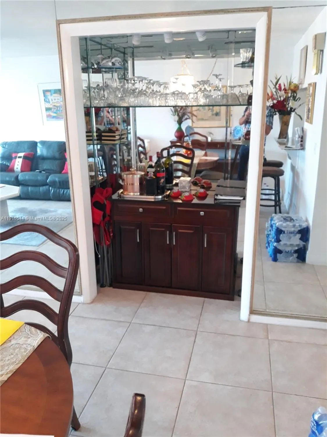 Property Slideshow image 9 of 19 | 215 se 3rd ave 407a, Hallandale Beach, FL, 33009