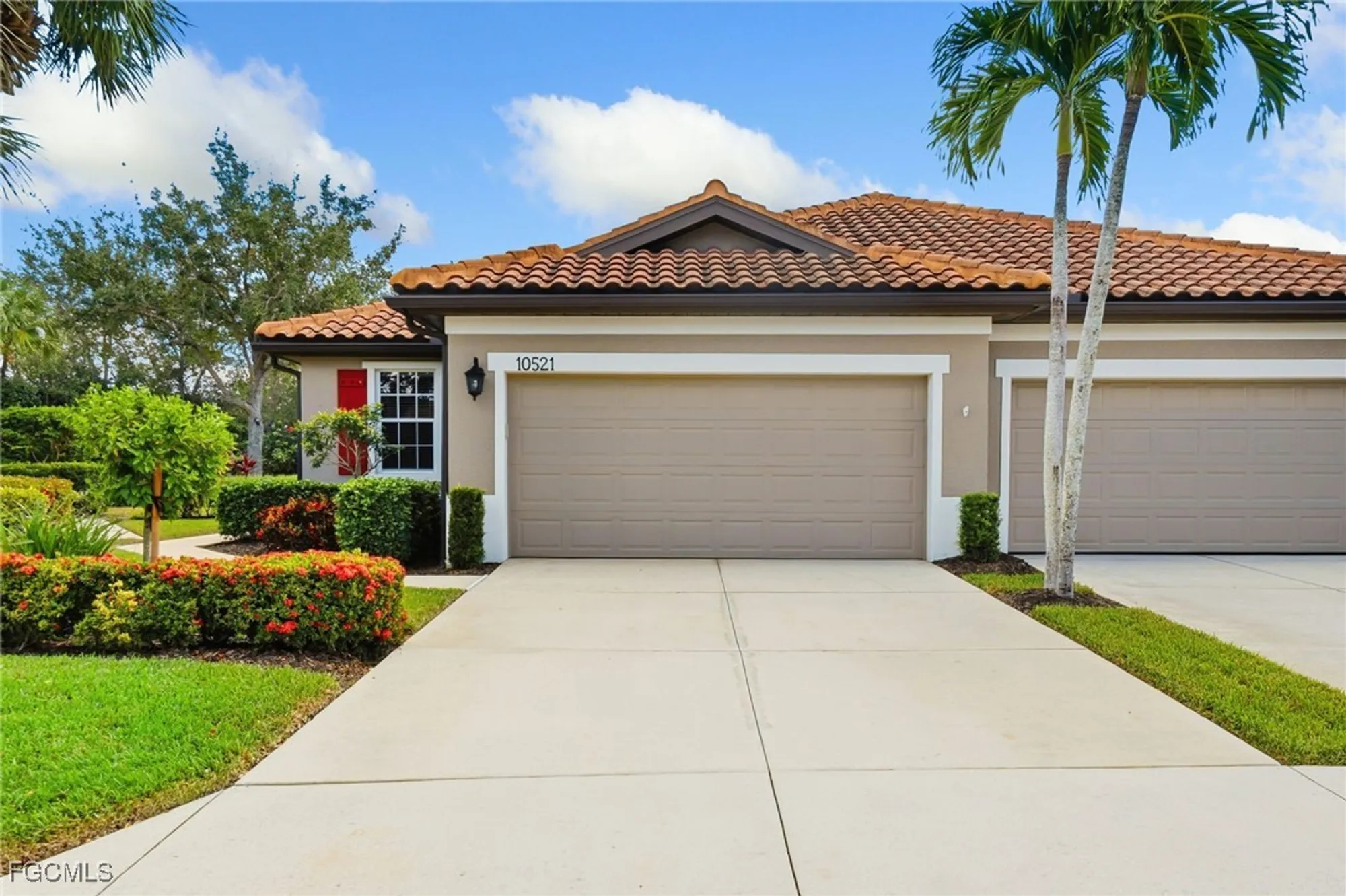 Property Slideshow image 1 of 31 | 10521 diamante way, Fort Myers, FL, 33913