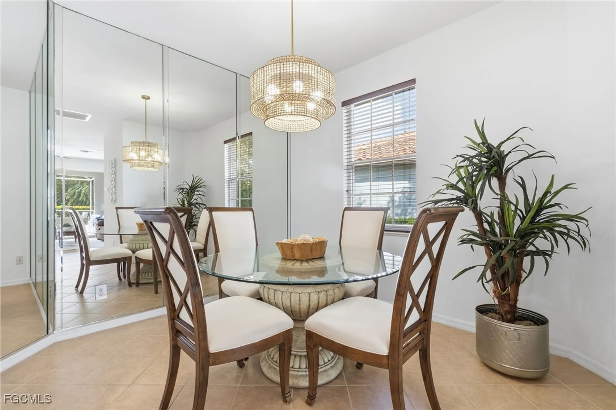 Property Slideshow image 11 of 31 | 10521 diamante way, Fort Myers, FL, 33913