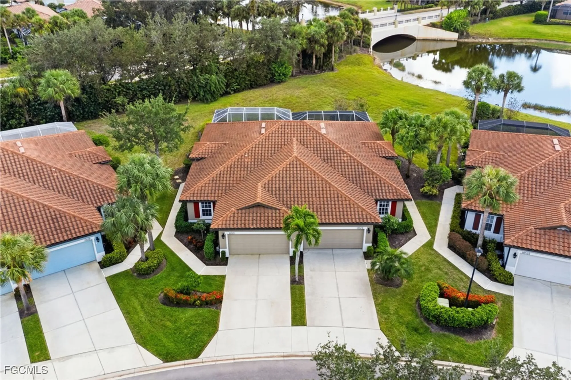 Property Slideshow image 2 of 31 | 10521 diamante way, Fort Myers, FL, 33913