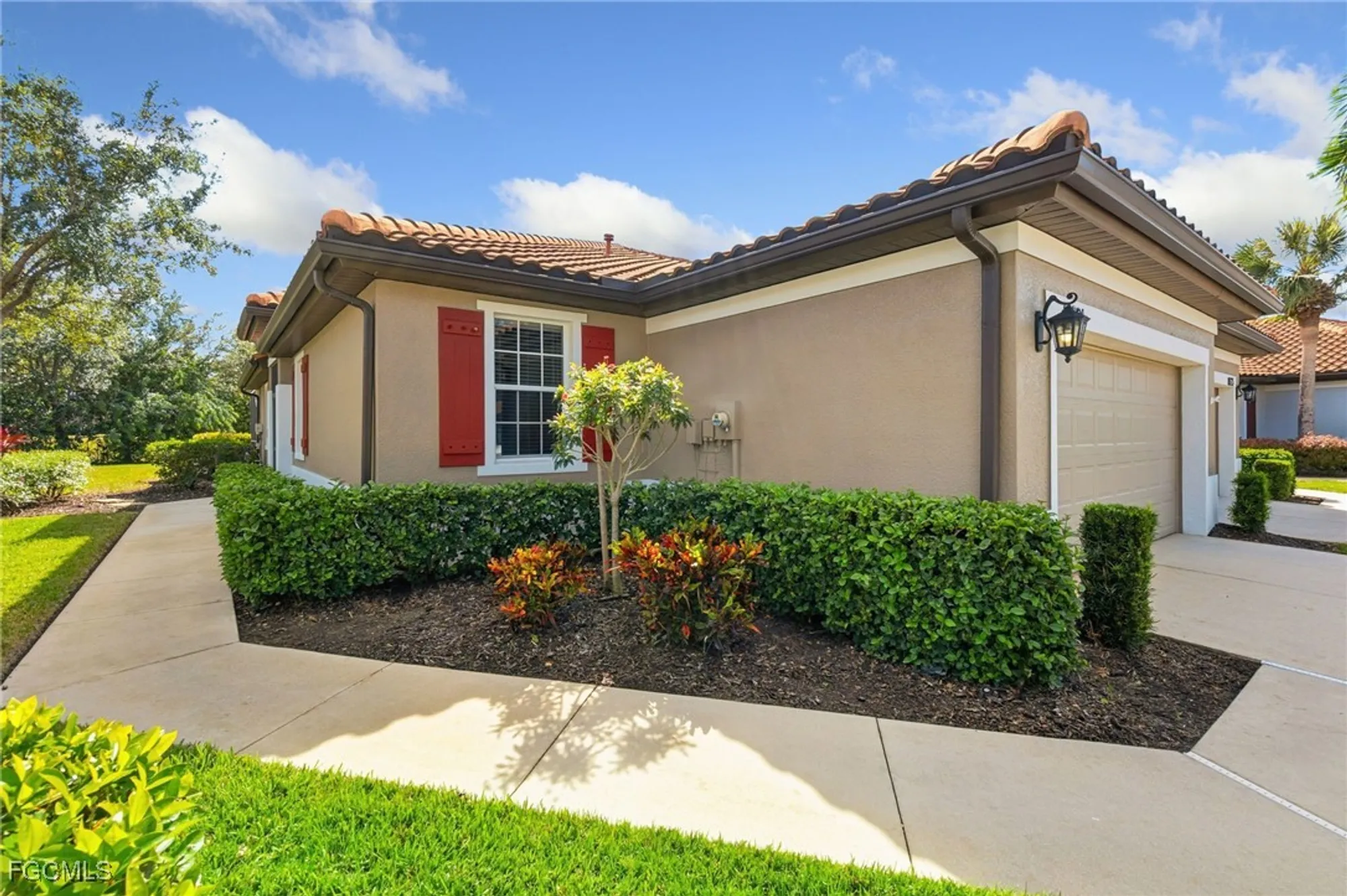 Property Slideshow image 3 of 31 | 10521 diamante way, Fort Myers, FL, 33913