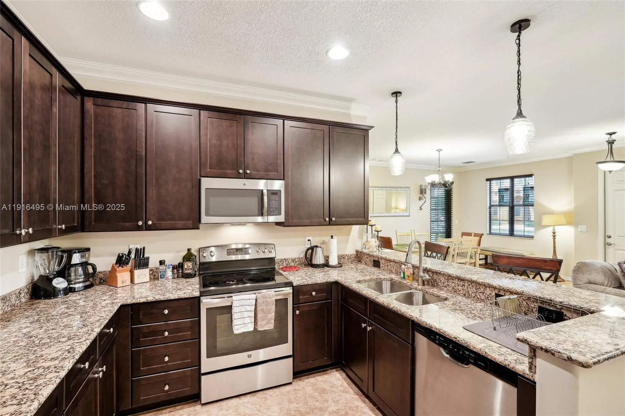 Property Slideshow image 10 of 27 | 9064 capistrano st 5004, Naples, FL, 34113