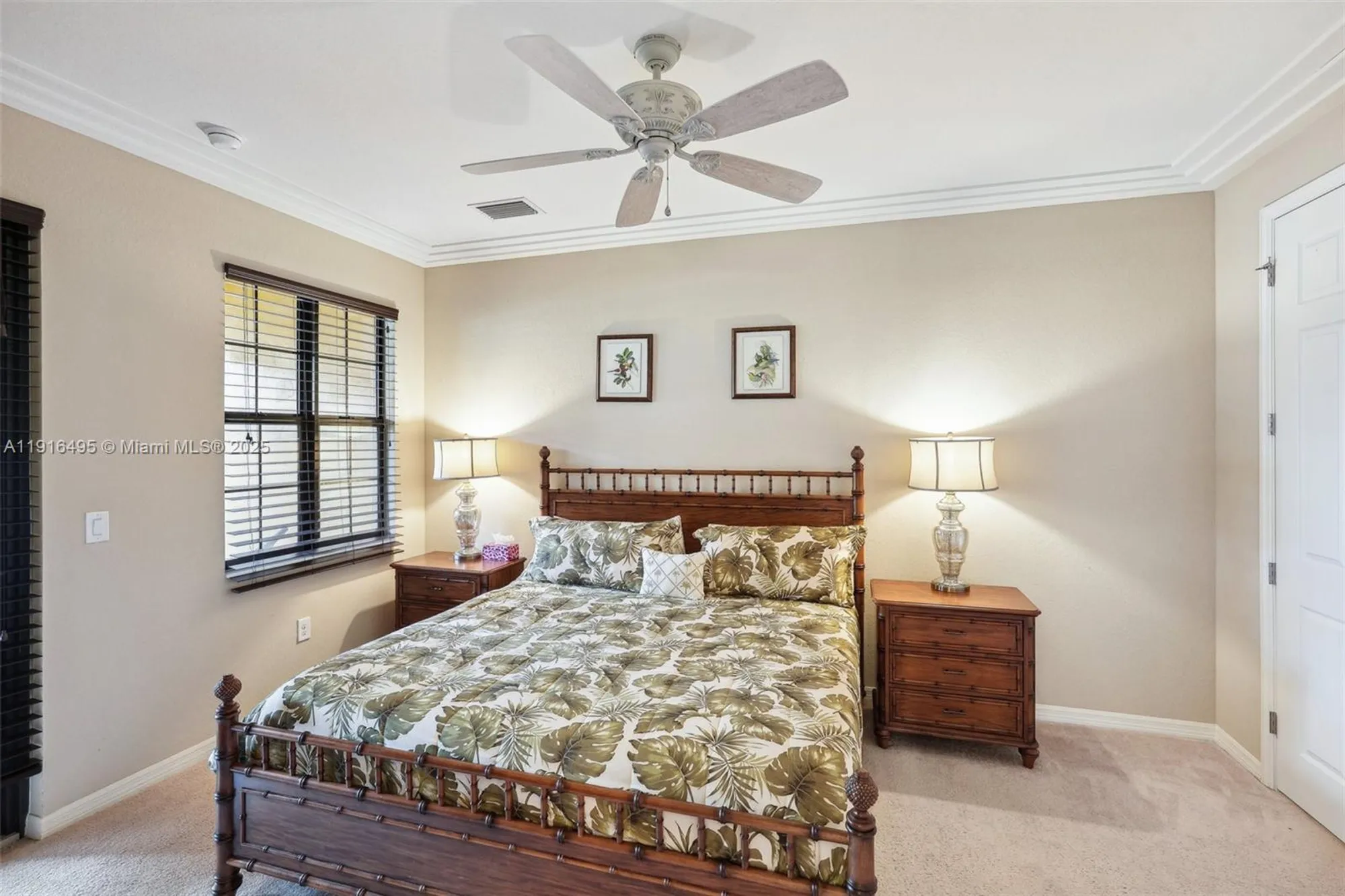 Property Slideshow image 12 of 27 | 9064 capistrano st 5004, Naples, FL, 34113