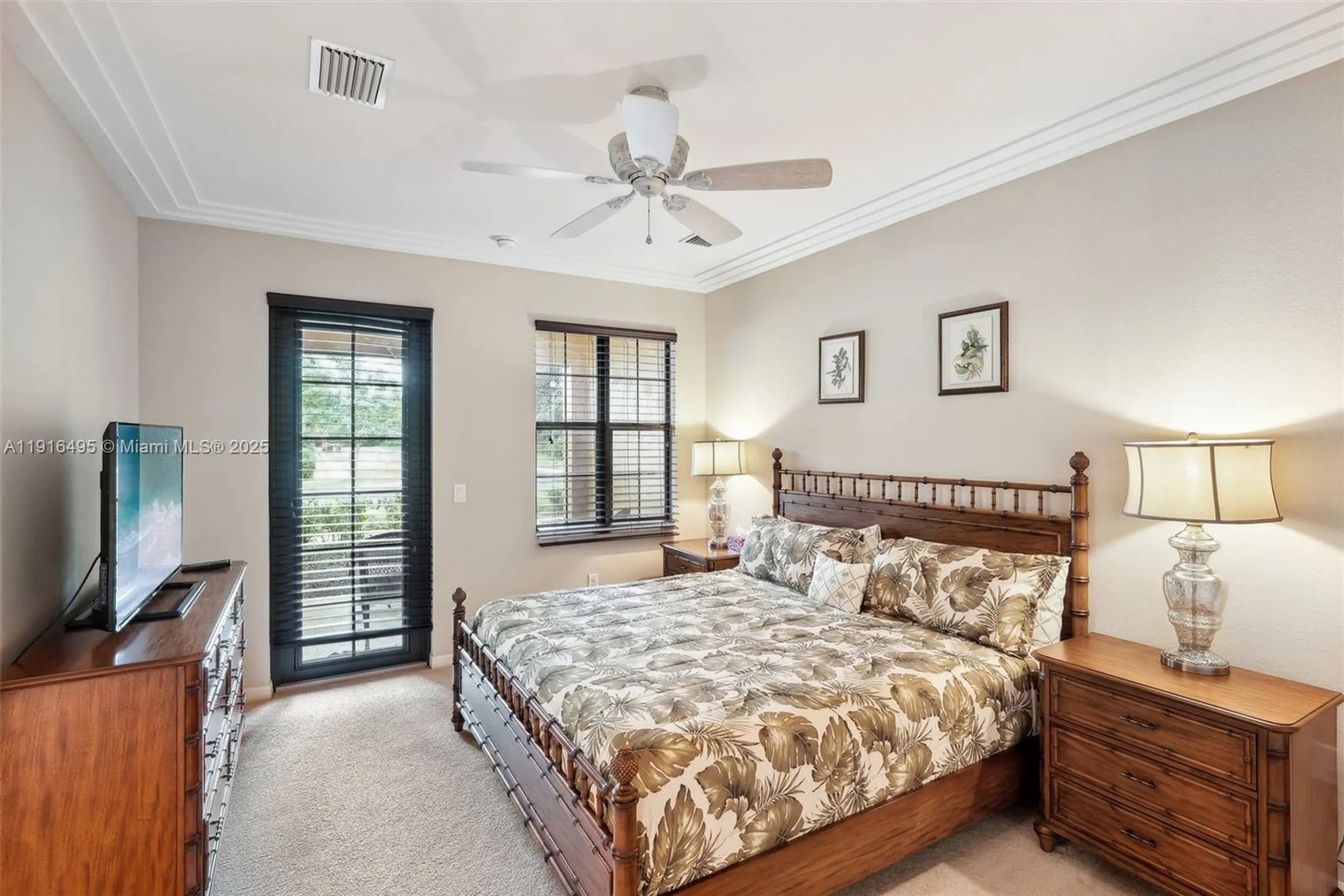 Property Slideshow image 13 of 27 | 9064 capistrano st 5004, Naples, FL, 34113