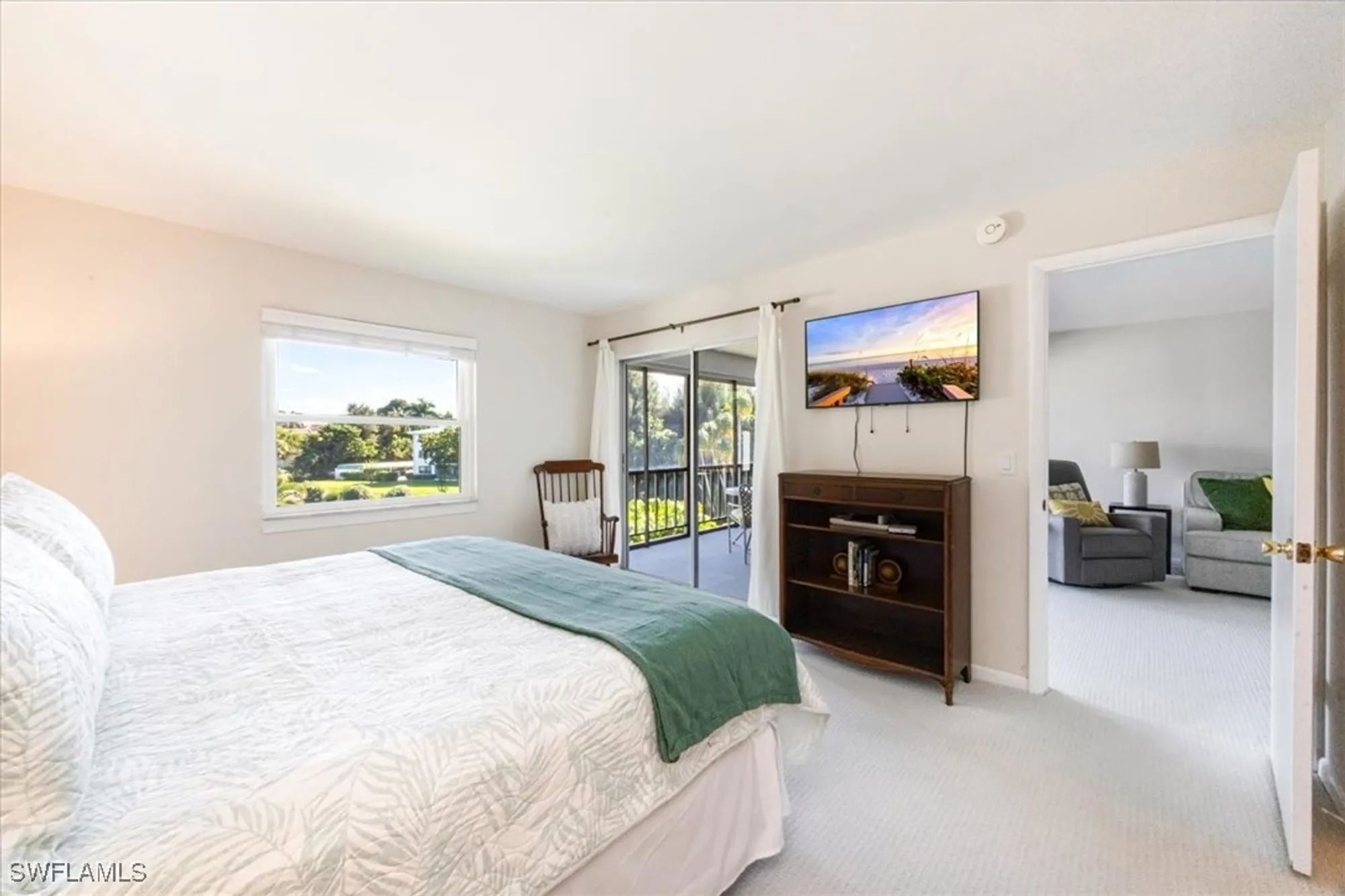 Property Slideshow image 12 of 21 | 3030 binnacle dr 307, Naples, FL, 34103