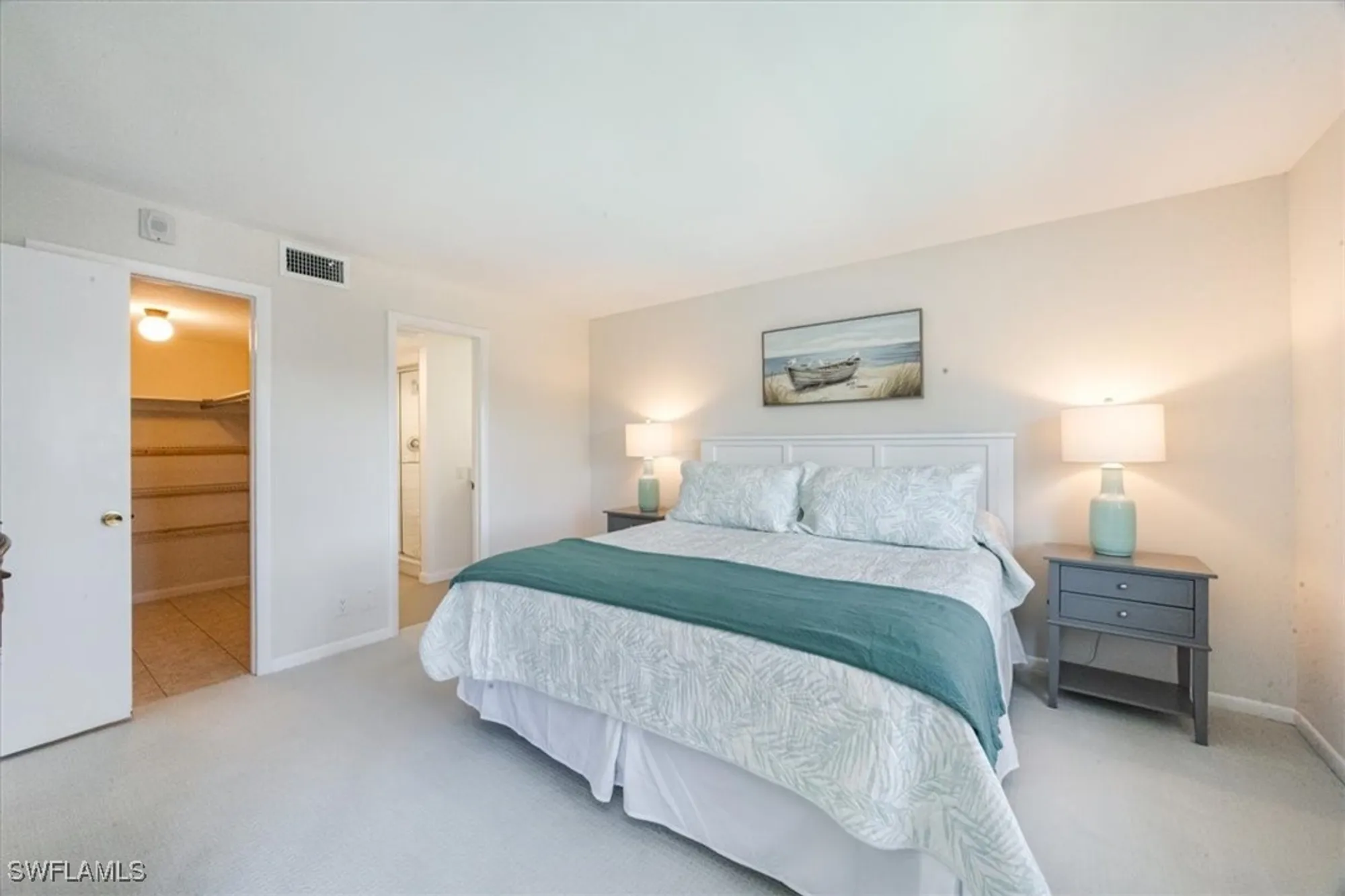 Property Slideshow image 13 of 21 | 3030 binnacle dr 307, Naples, FL, 34103