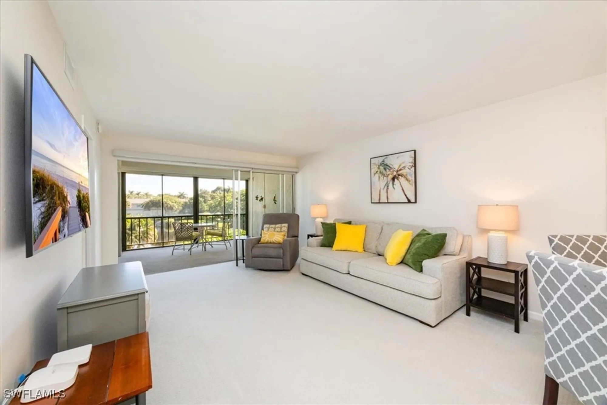 Property Slideshow image 8 of 21 | 3030 binnacle dr 307, Naples, FL, 34103