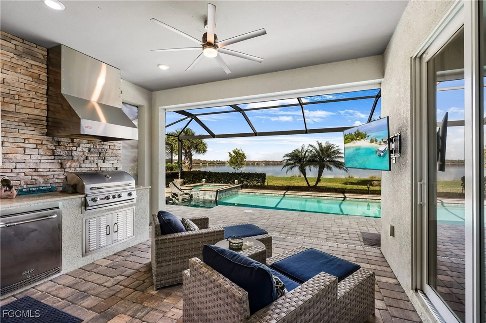 Property Slideshow image 24 of 46 | 13424 blue bay cir, Fort Myers, FL, 33913