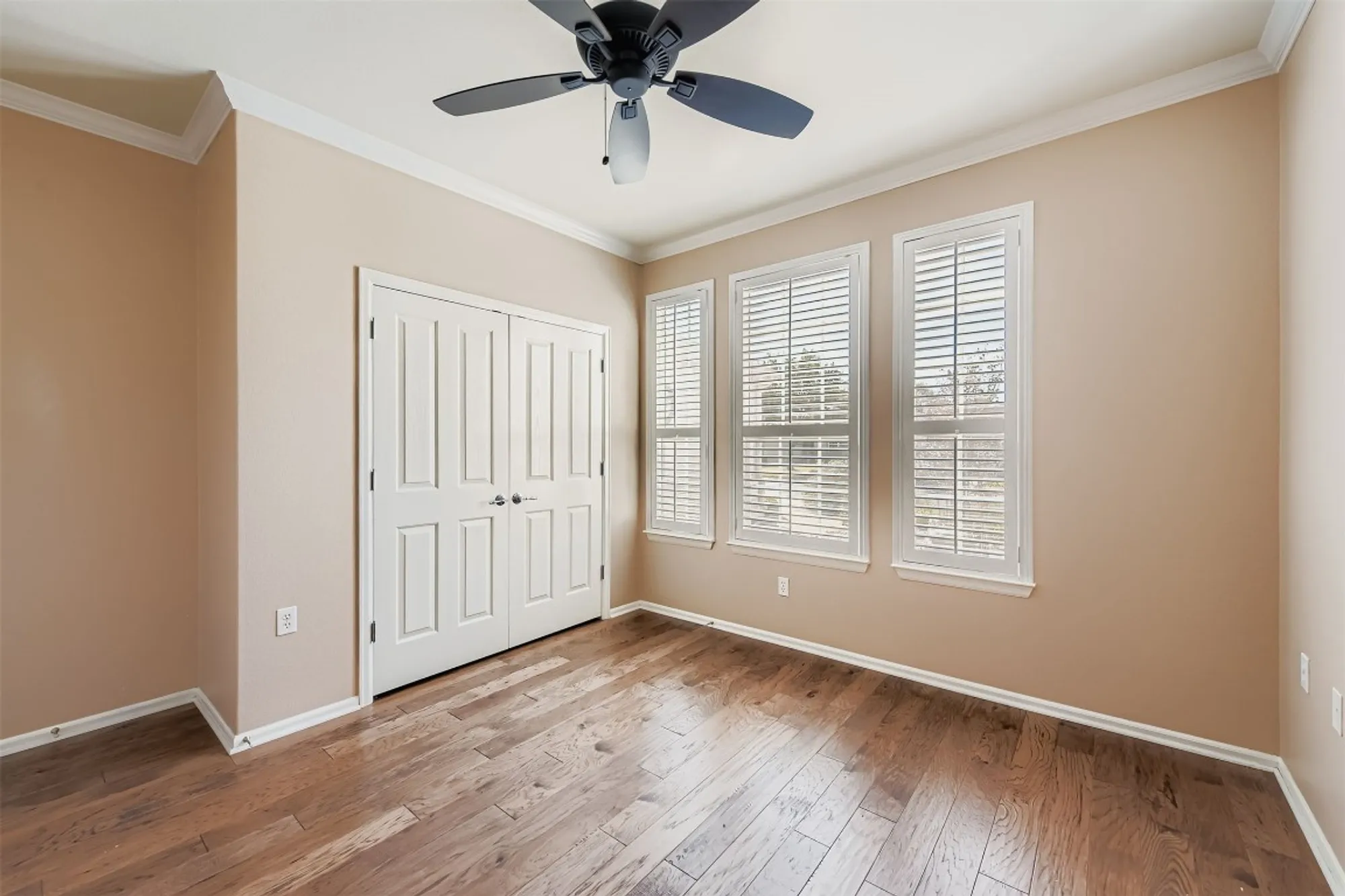 Property Slideshow image 15 of 22 | 723 independence creek ln, Georgetown, TX, 78633