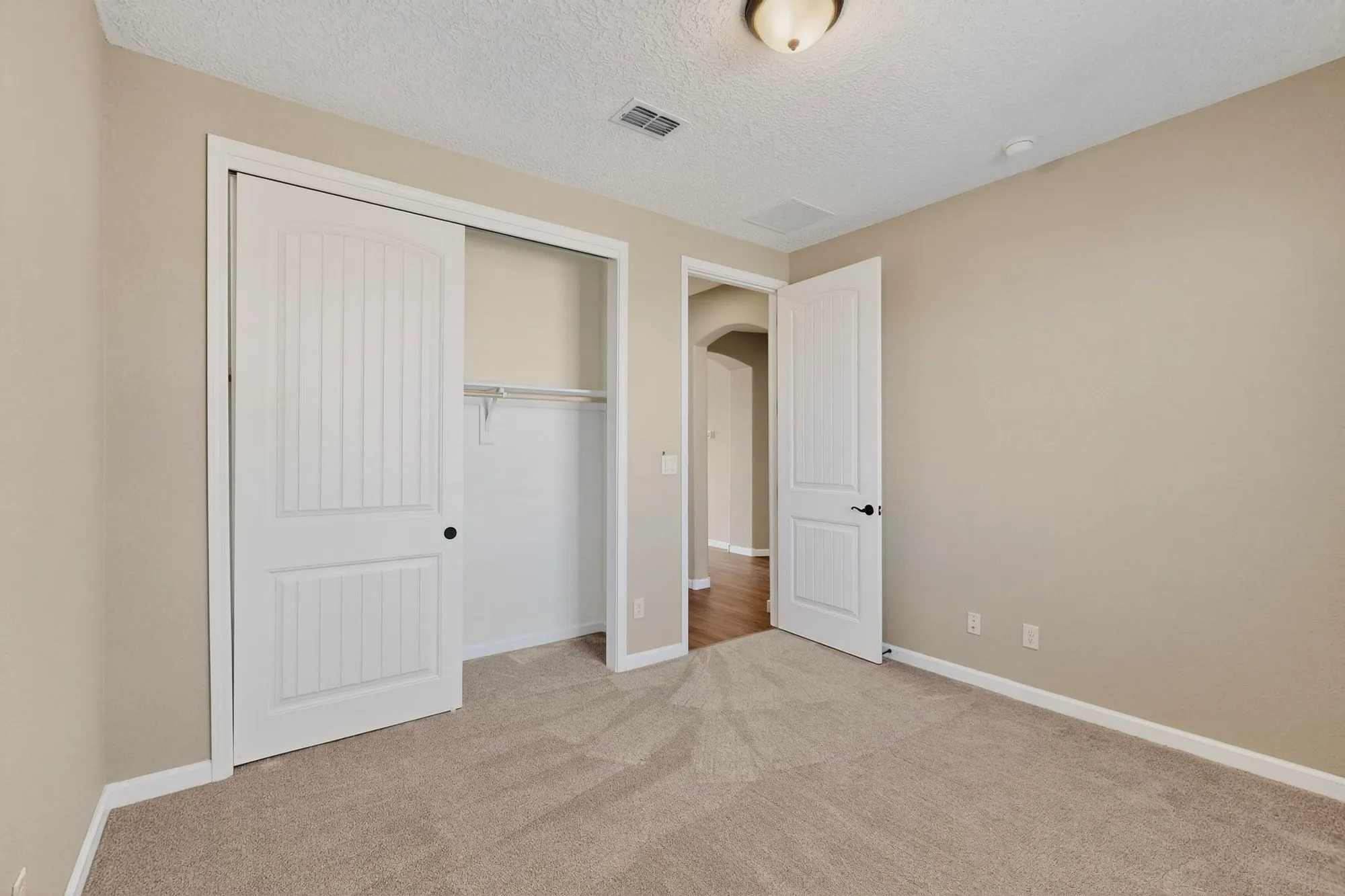 Property Slideshow image 24 of 39 | 9324 cougar creek ln nw, Albuquerque, NM, 87120