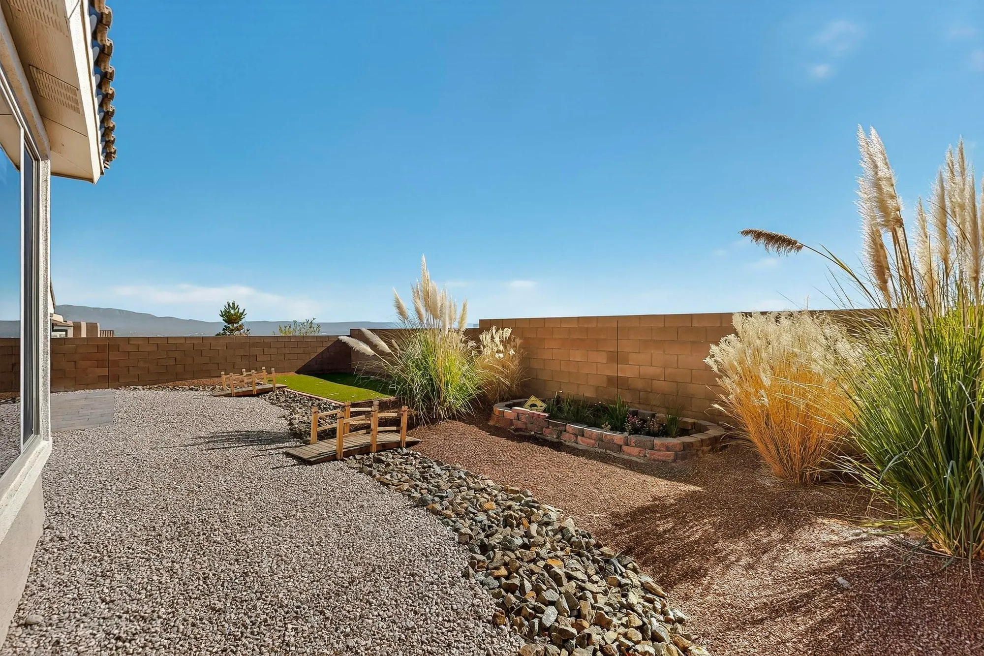 Property Slideshow image 36 of 39 | 9324 cougar creek ln nw, Albuquerque, NM, 87120