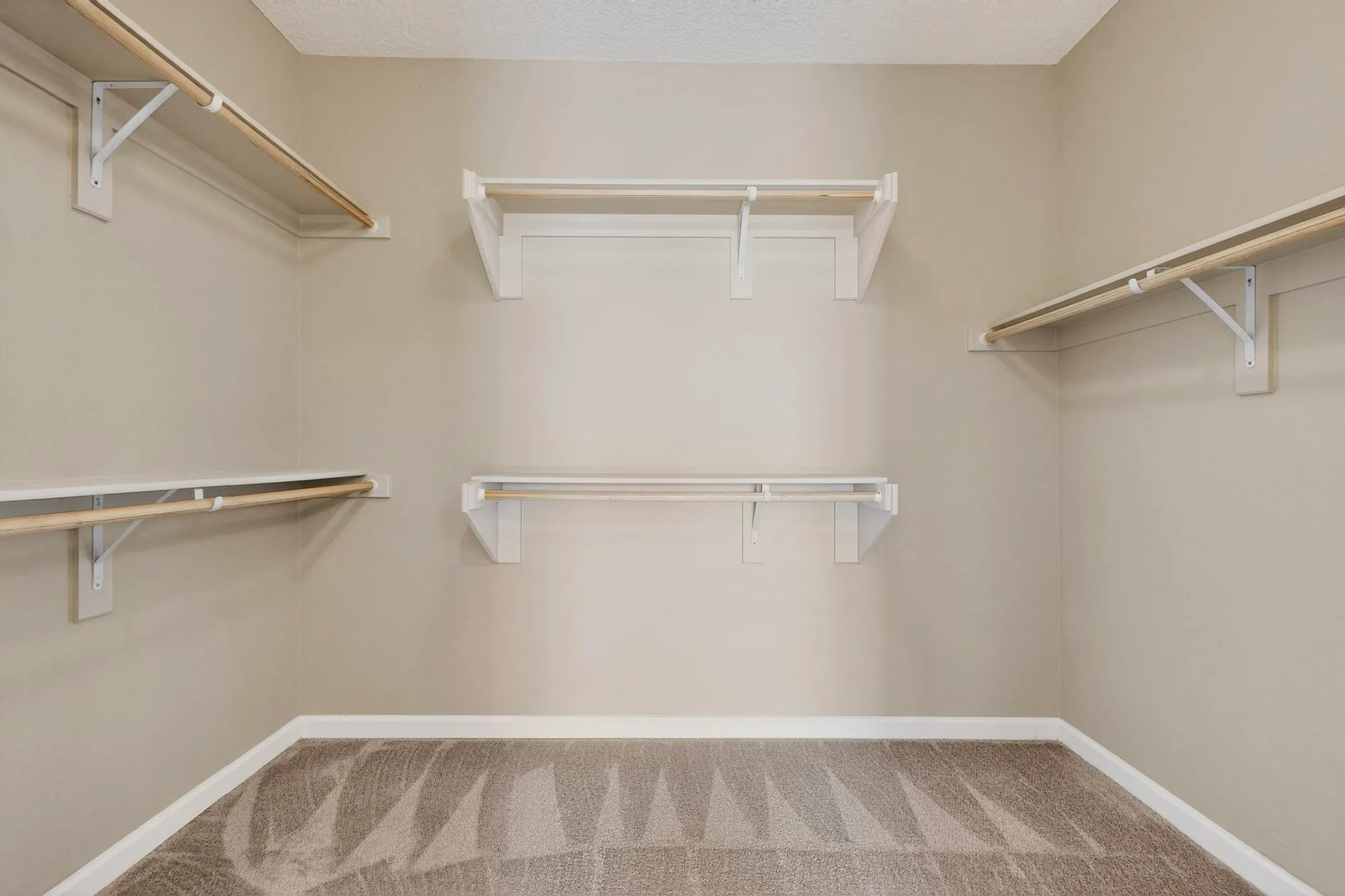 Property Slideshow image 31 of 39 | 9324 cougar creek ln nw, Albuquerque, NM, 87120