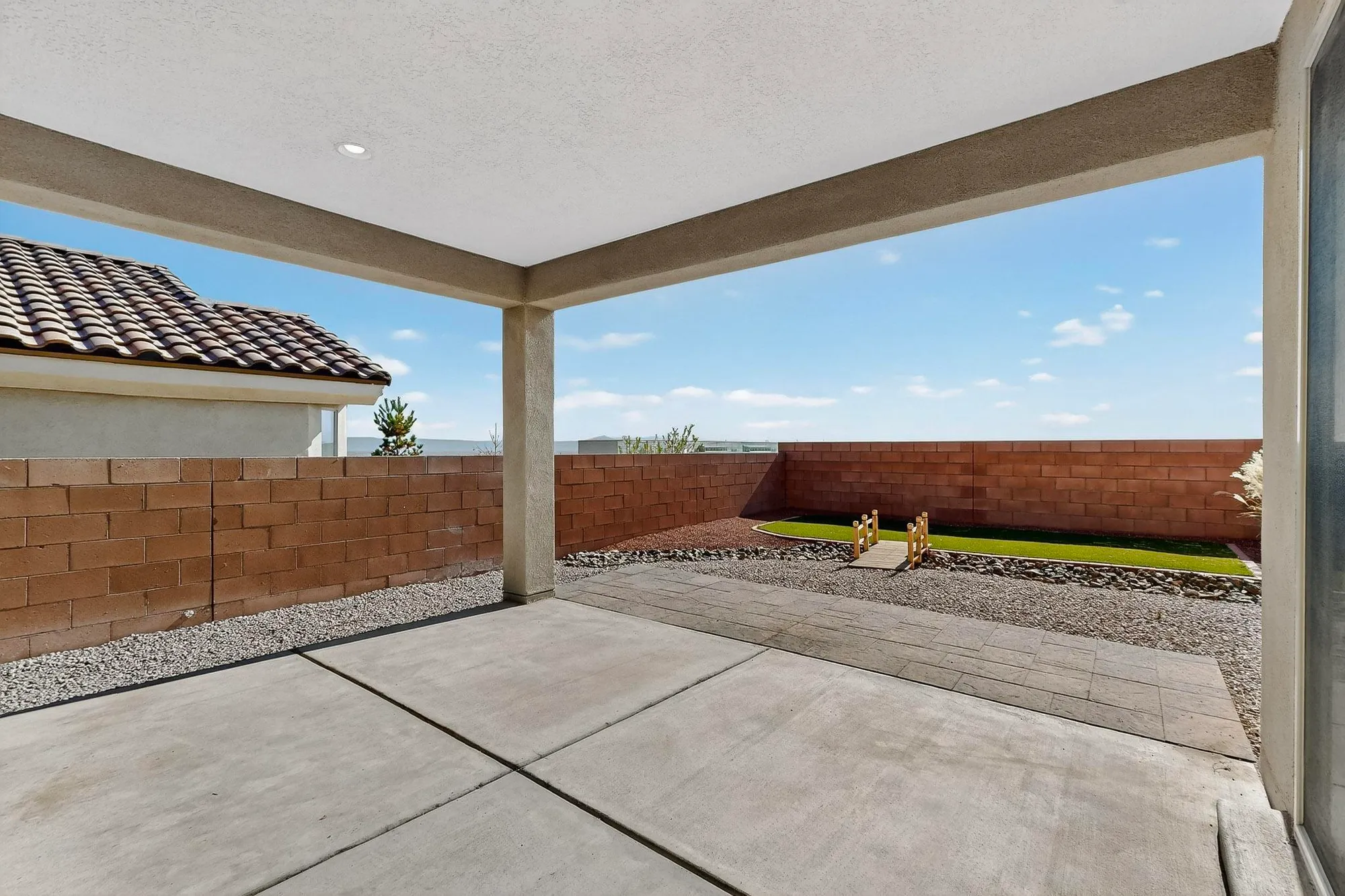 Property Slideshow image 33 of 39 | 9324 cougar creek ln nw, Albuquerque, NM, 87120