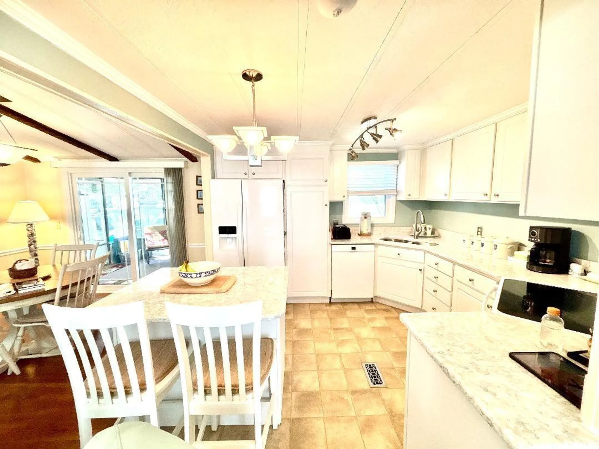 Property Slideshow image 4 of 31 | 1021 s marlin cir, Murrells Inlet, SC, 29576