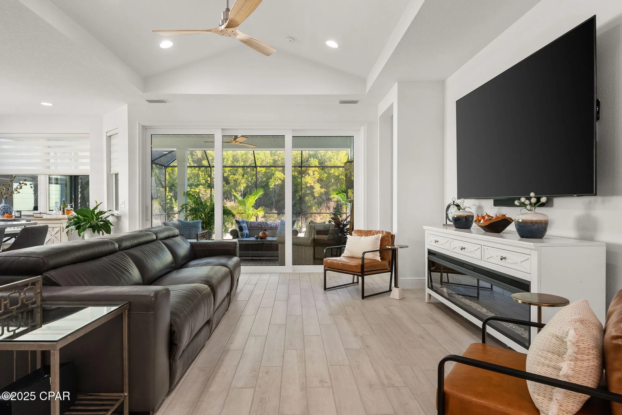 Property Slideshow image 35 of 39 | 9338 paradise dr, Panama City Beach, FL, 32413