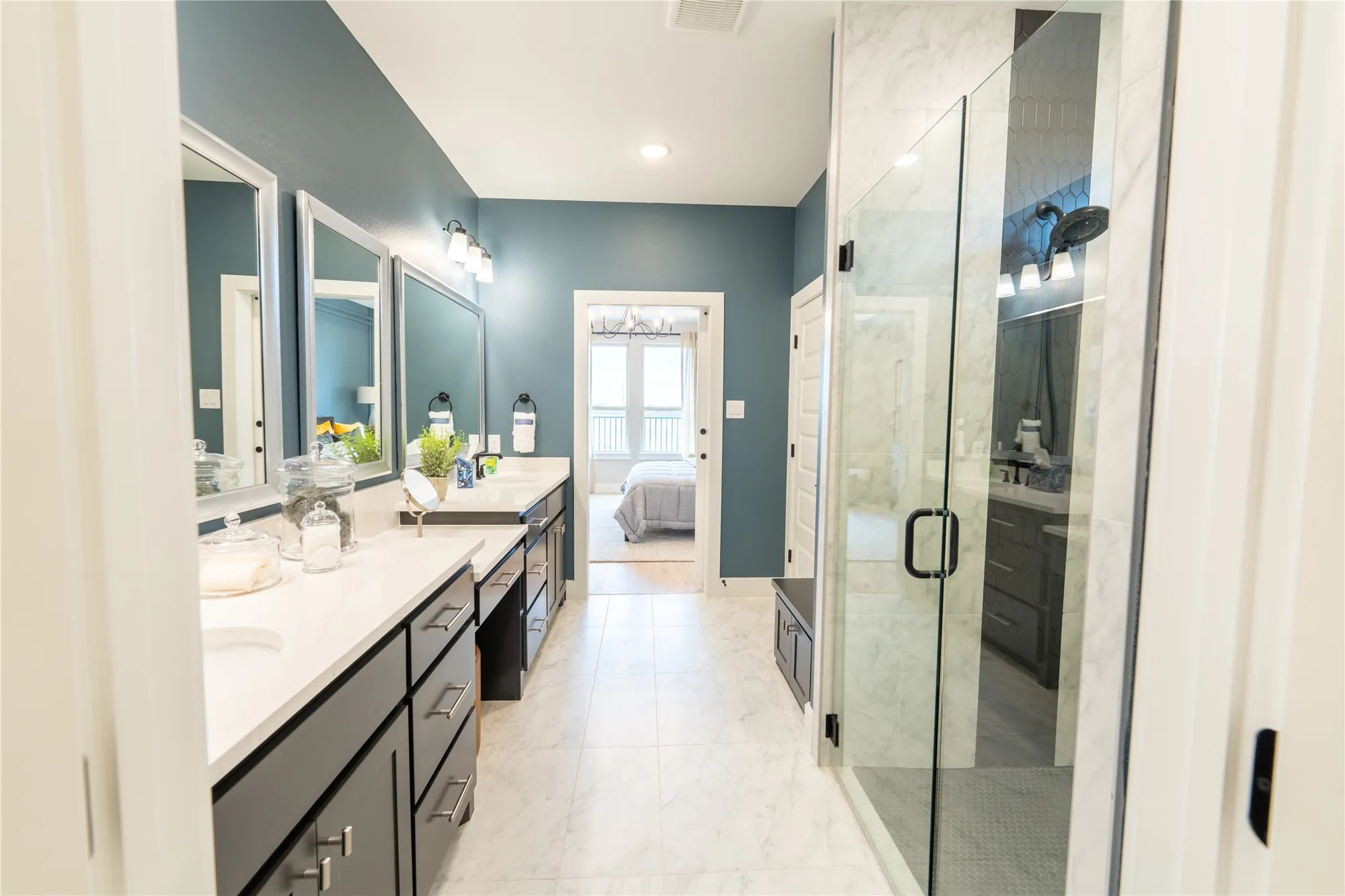 Property Slideshow image 29 of 38 | 3412 esplanade dr, Little Elm, TX, 75068