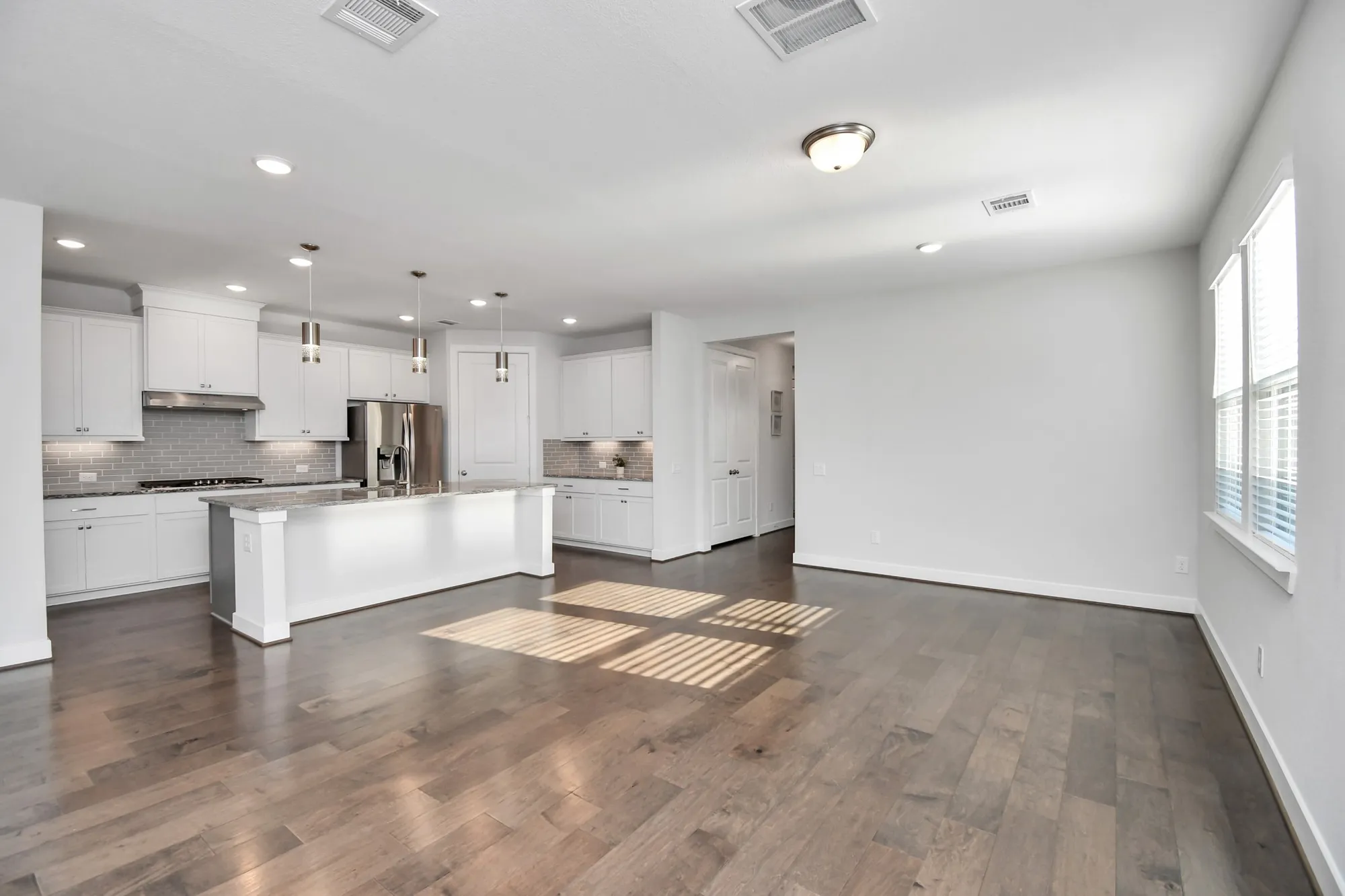 Property Slideshow image 14 of 41 | 28723 tara ridge ct ct, Fulshear, TX, 77441