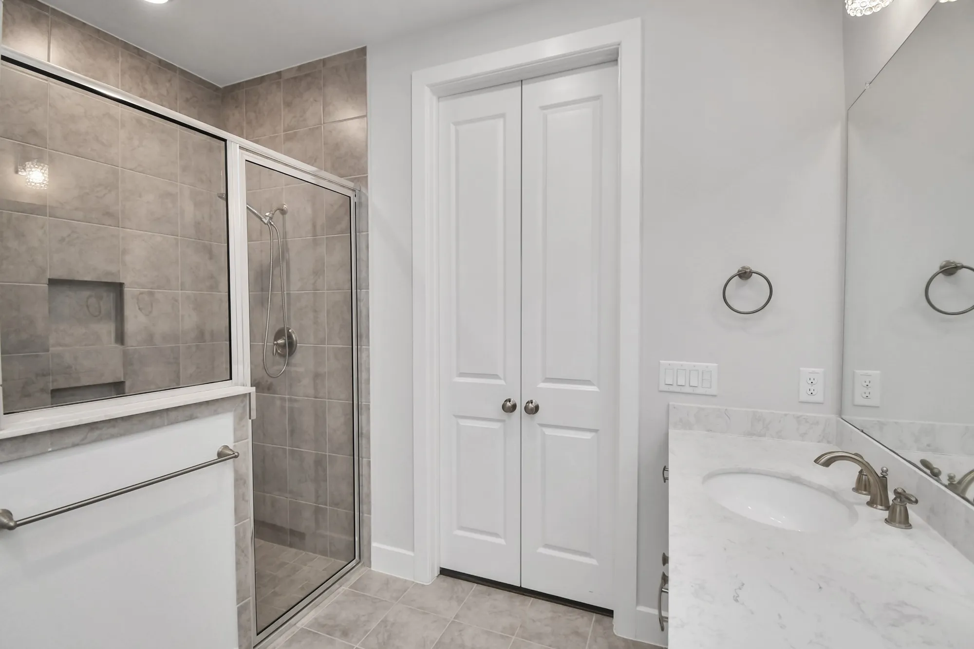 Property Slideshow image 30 of 41 | 28723 tara ridge ct ct, Fulshear, TX, 77441