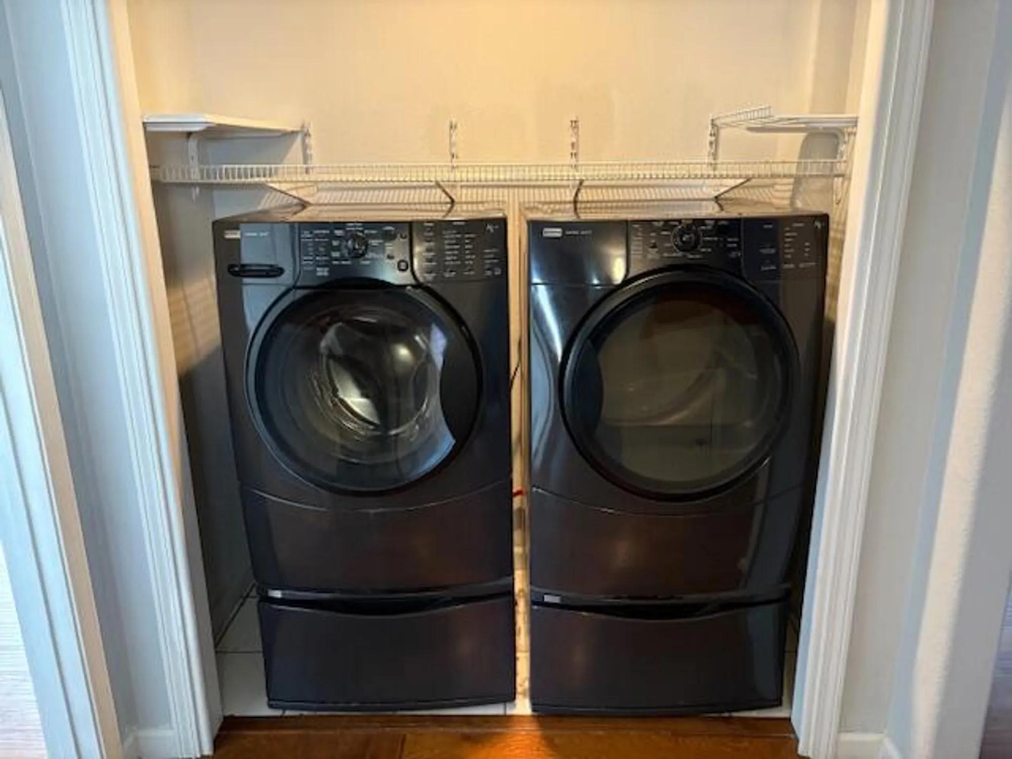 Property Slideshow image 17 of 33 | 1301 rio rancho dr b, Rio Rancho, NM, 87124