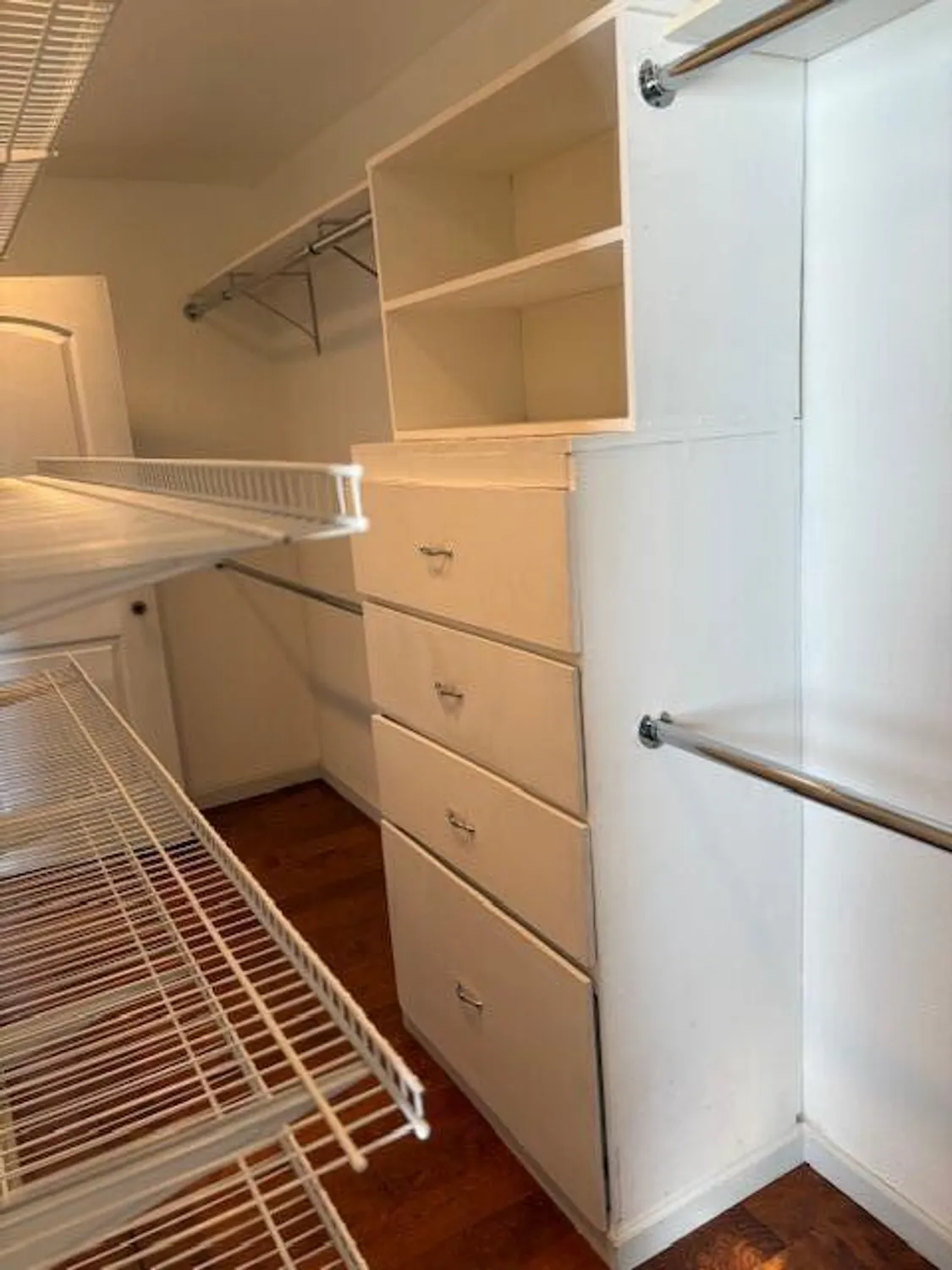 Property Slideshow image 13 of 33 | 1301 rio rancho dr b, Rio Rancho, NM, 87124