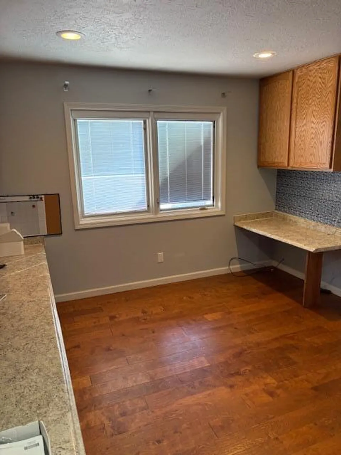 Property Slideshow image 25 of 33 | 1301 rio rancho dr b, Rio Rancho, NM, 87124