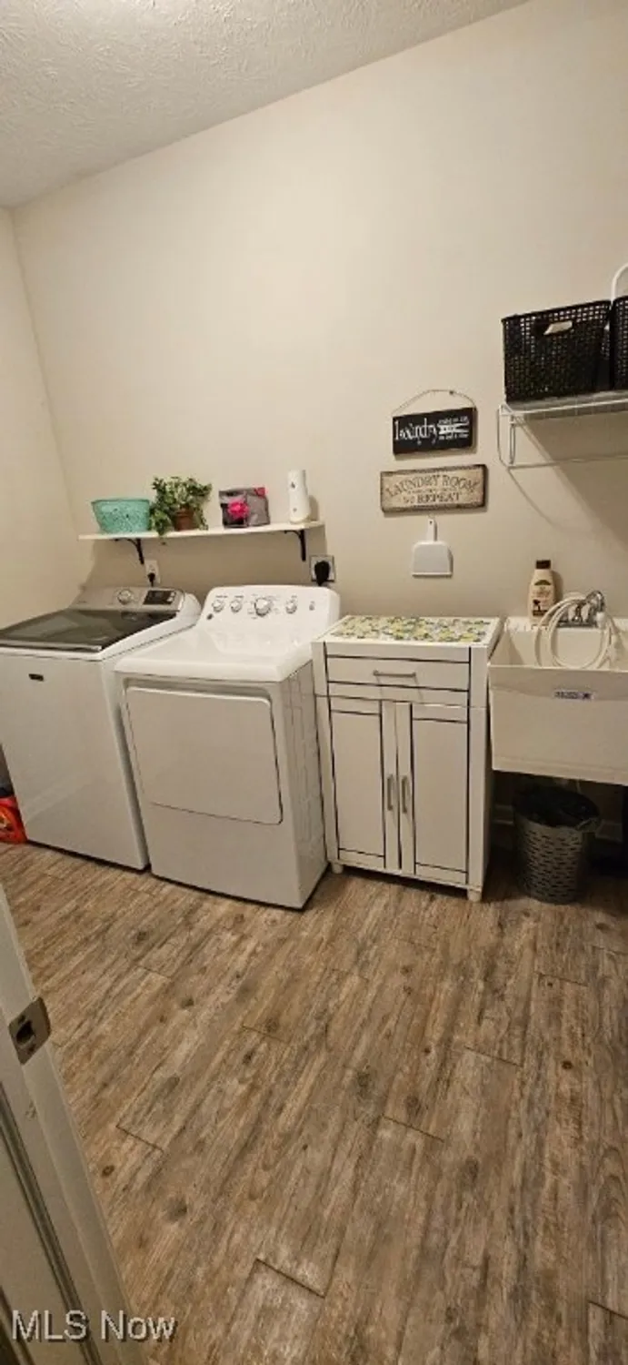 Property Slideshow image 18 of 18 | 3439 morningside way, Lorain, OH, 44053