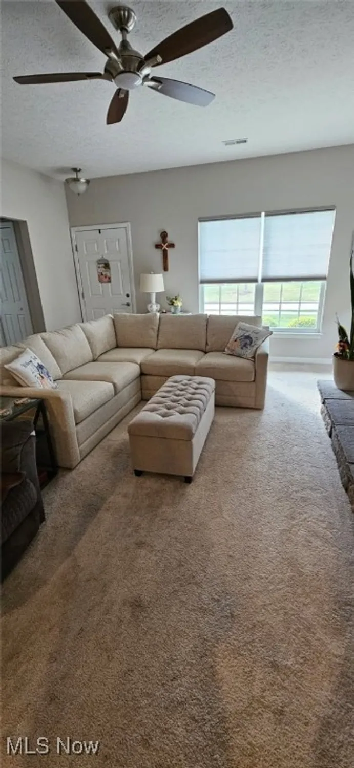 Property Slideshow image 6 of 18 | 3439 morningside way, Lorain, OH, 44053