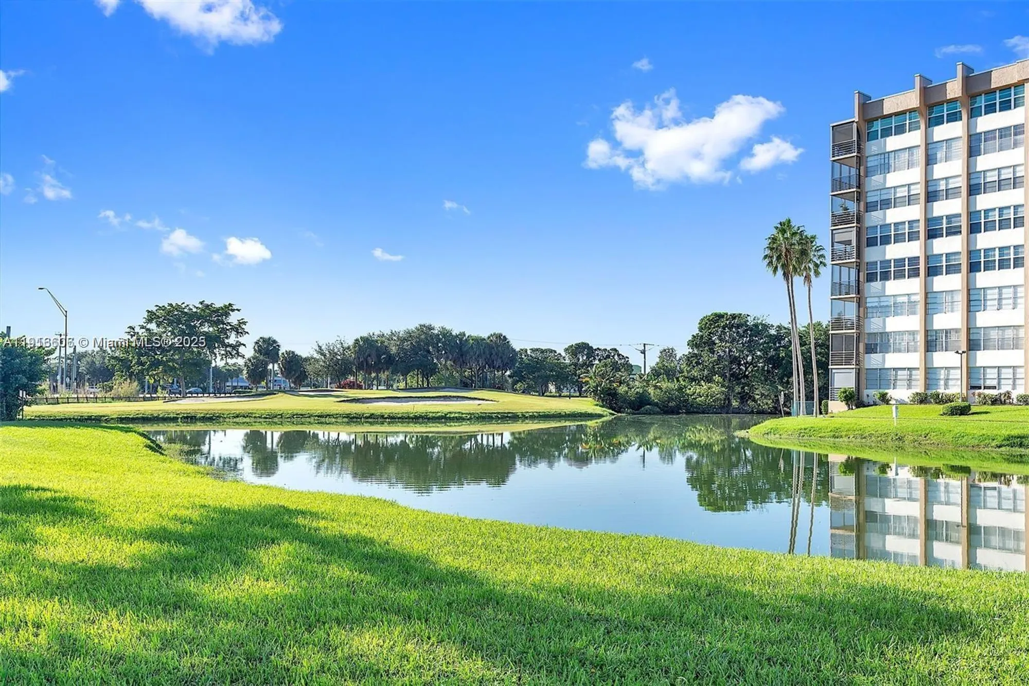 Property Slideshow image 29 of 37 | 1300 saint charles pl l12, Pembroke Pines, FL, 33026