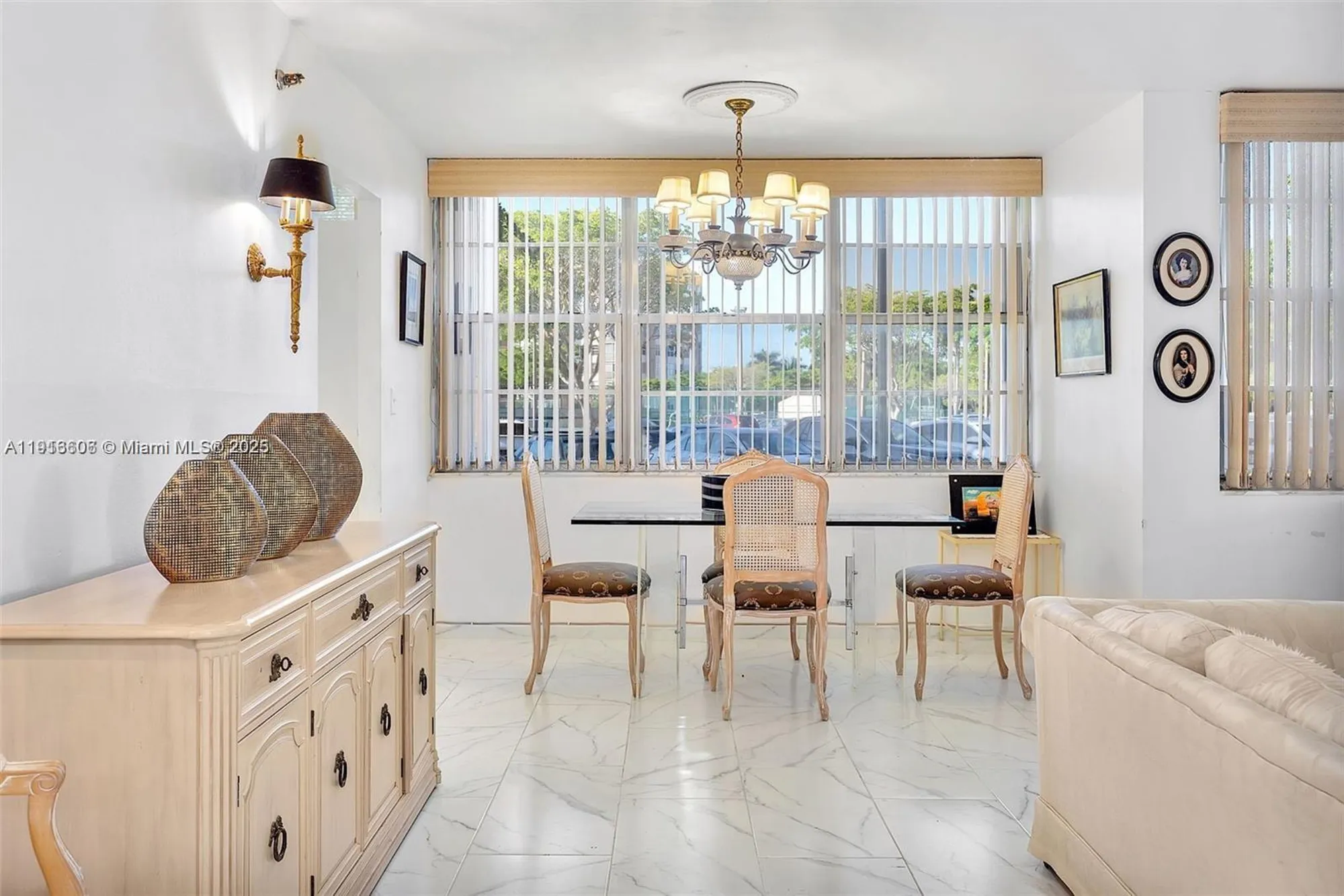 Property Slideshow image 5 of 37 | 1300 saint charles pl l12, Pembroke Pines, FL, 33026