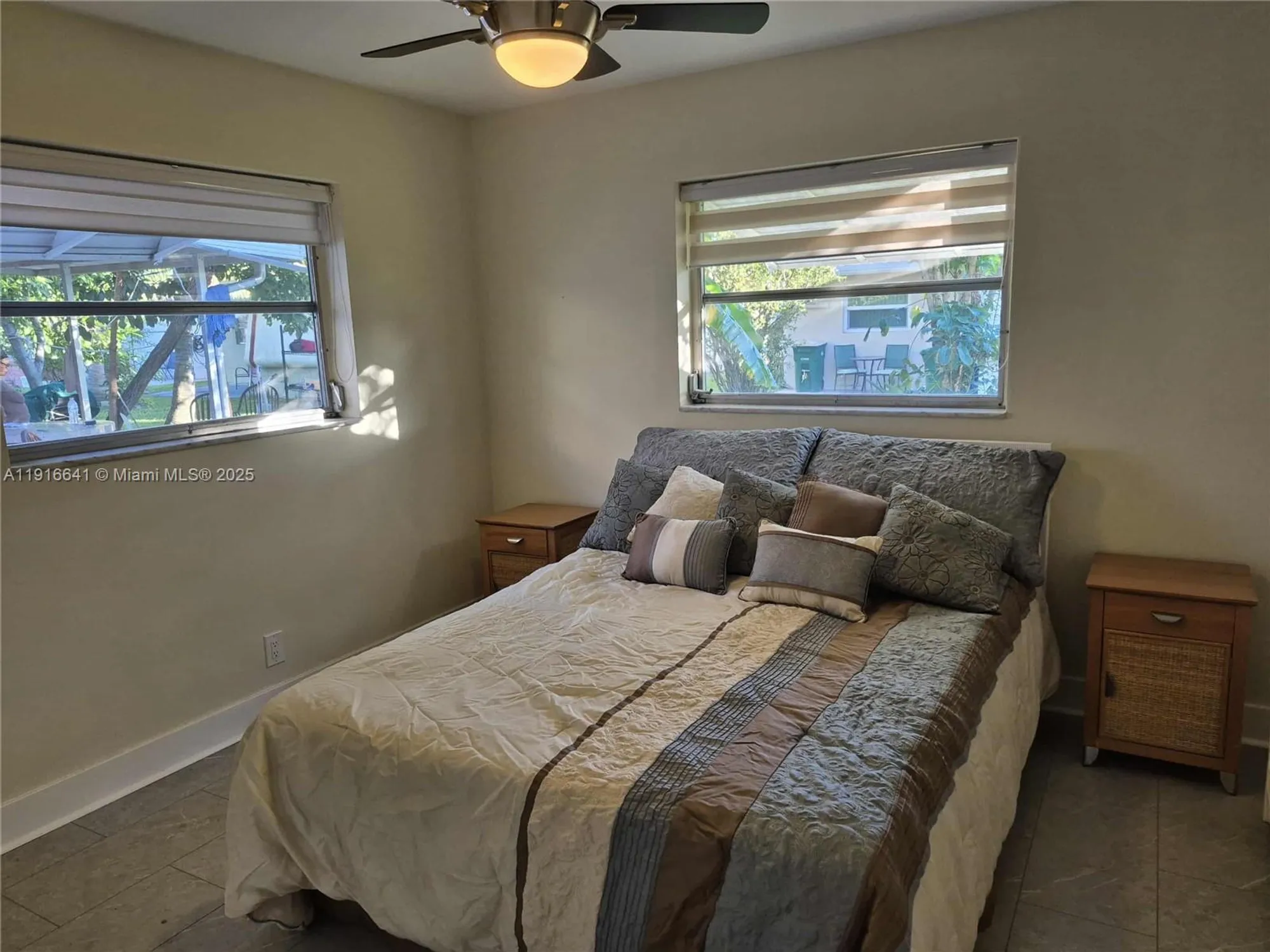 Property Slideshow image 11 of 22 | 4204 nw 47th ct, Tamarac, FL, 33319