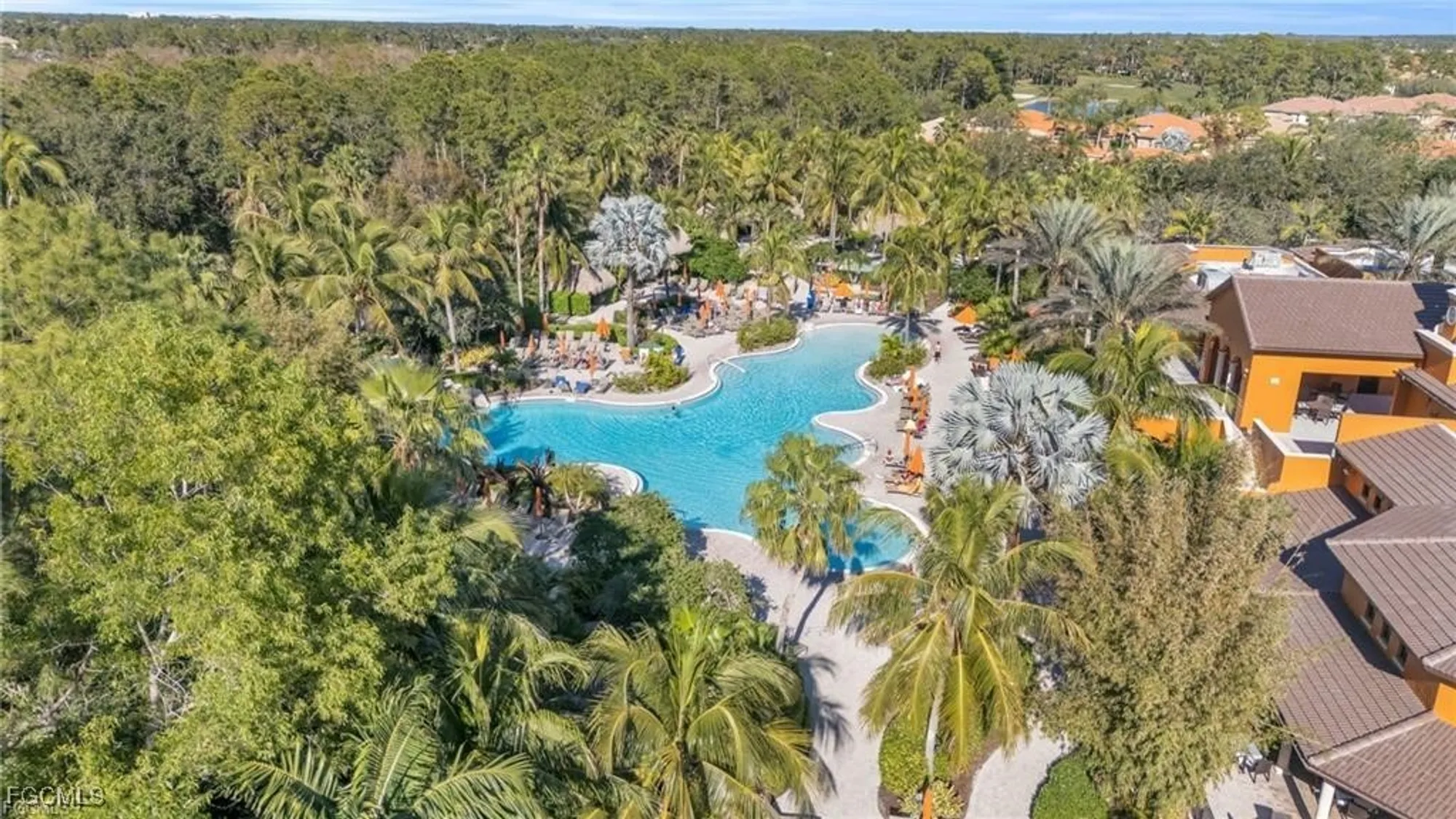 Property Slideshow image 8 of 34 | 9085 chula vista st # 106, Naples, FL, 34113