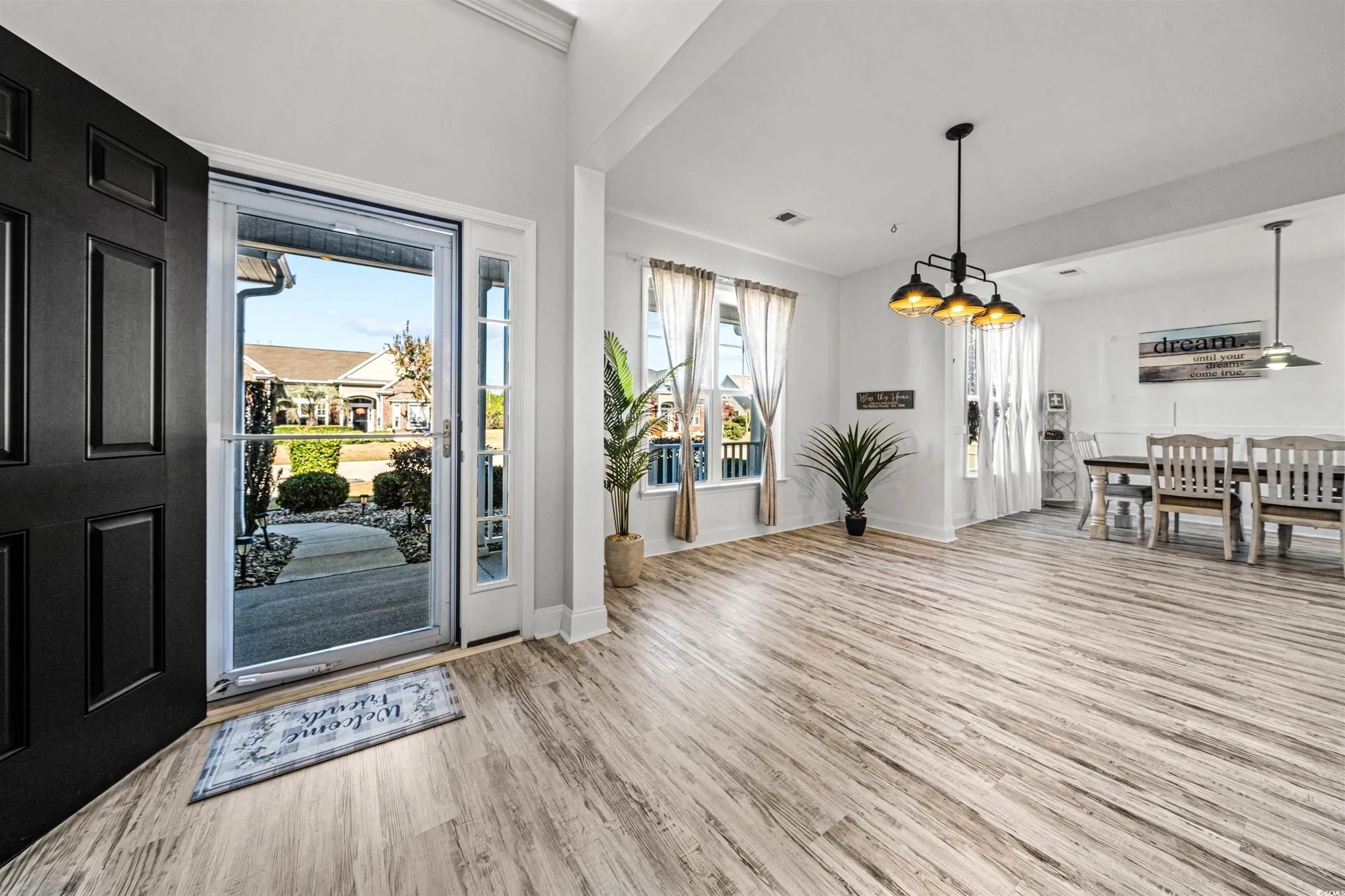 Property Slideshow image 10 of 40 | 1047 brentford pl, Myrtle Beach, SC, 29579